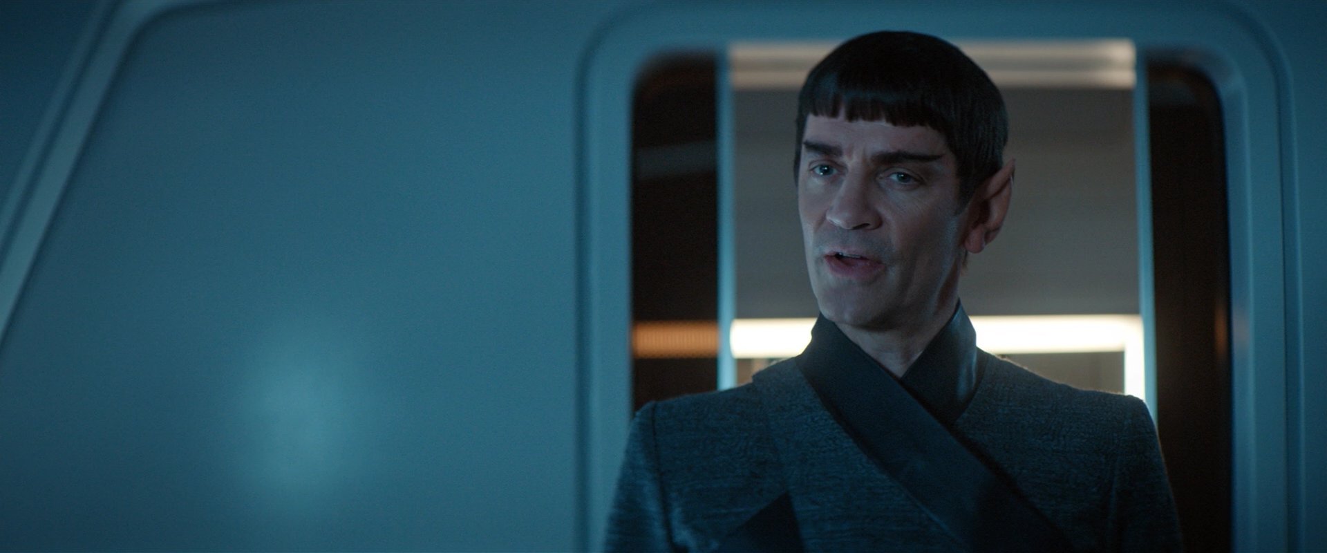 extant_StarTrekDiscovery_2x01-Brother_02912.jpg