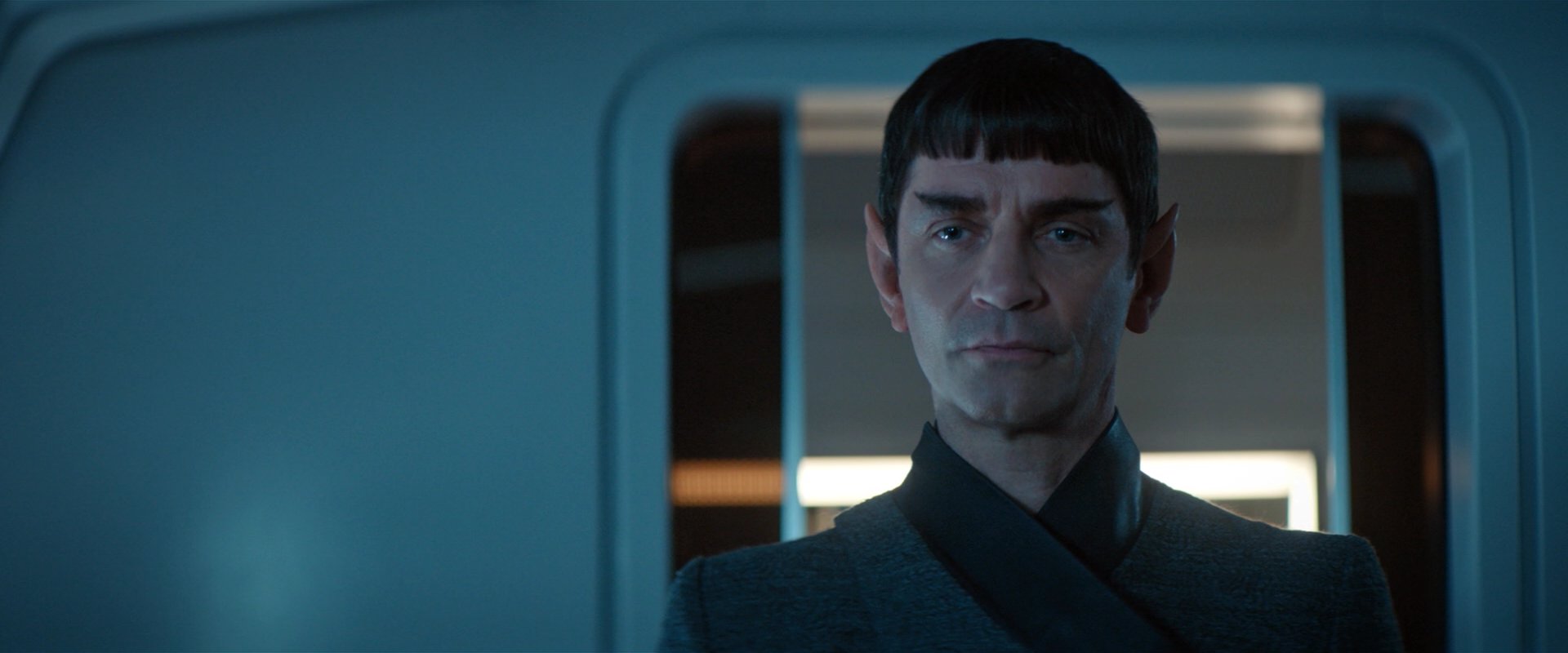 extant_StarTrekDiscovery_2x01-Brother_02946.jpg