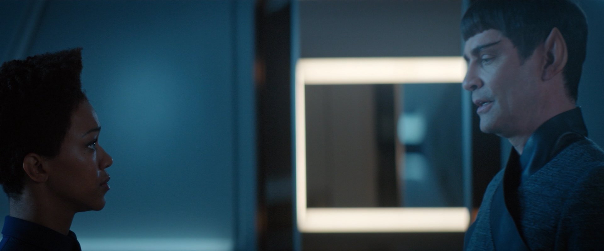 extant_StarTrekDiscovery_2x01-Brother_03047.jpg