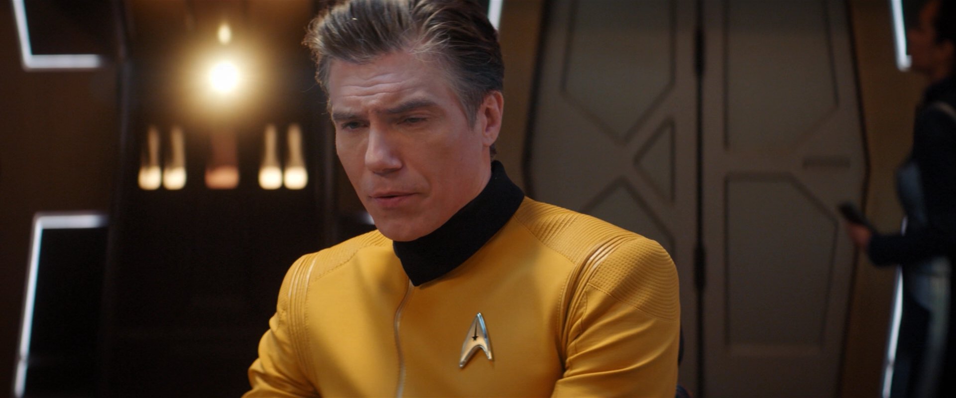 extant_StarTrekDiscovery_2x01-Brother_03111.jpg