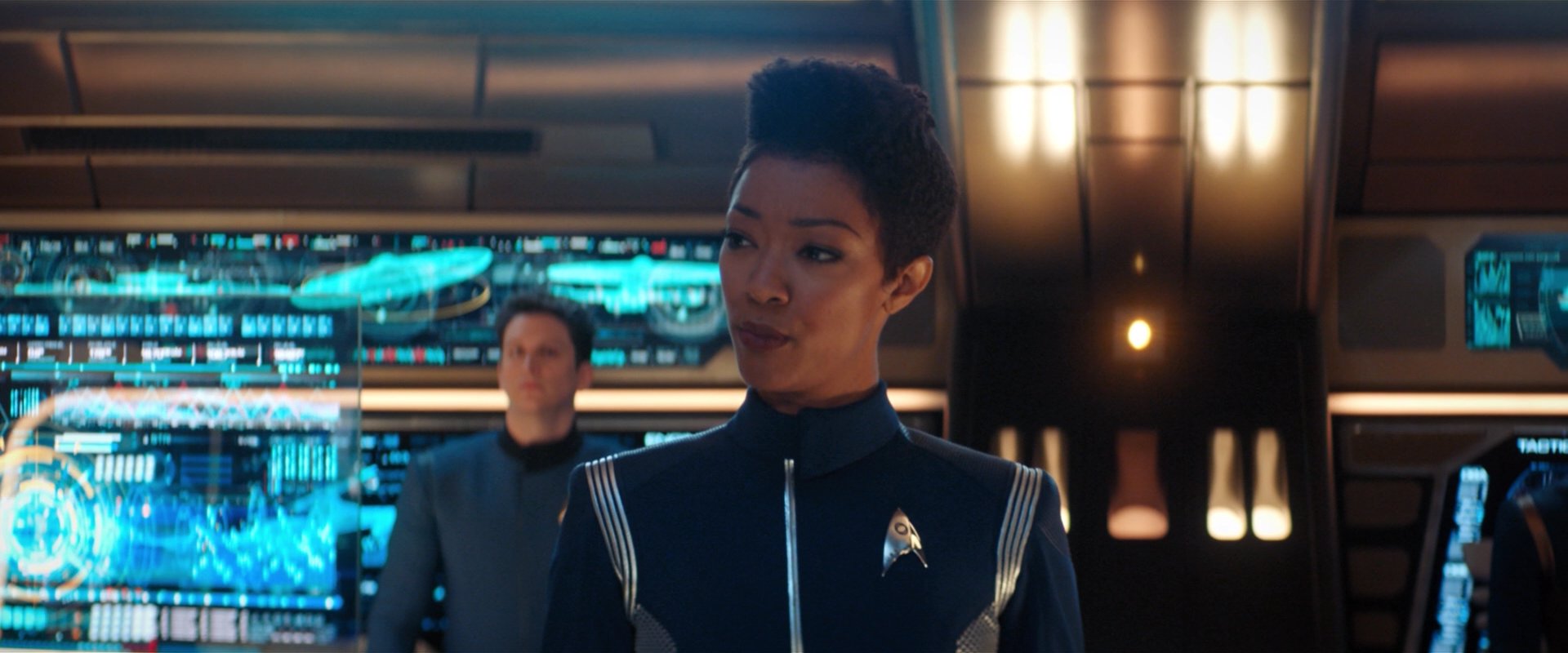 extant_StarTrekDiscovery_2x01-Brother_03117.jpg