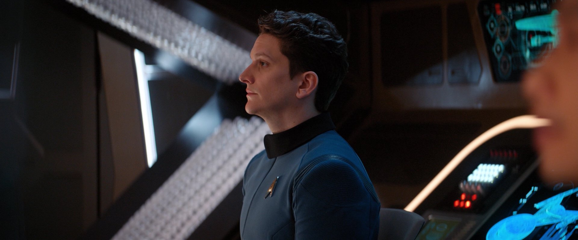 extant_StarTrekDiscovery_2x01-Brother_03122.jpg
