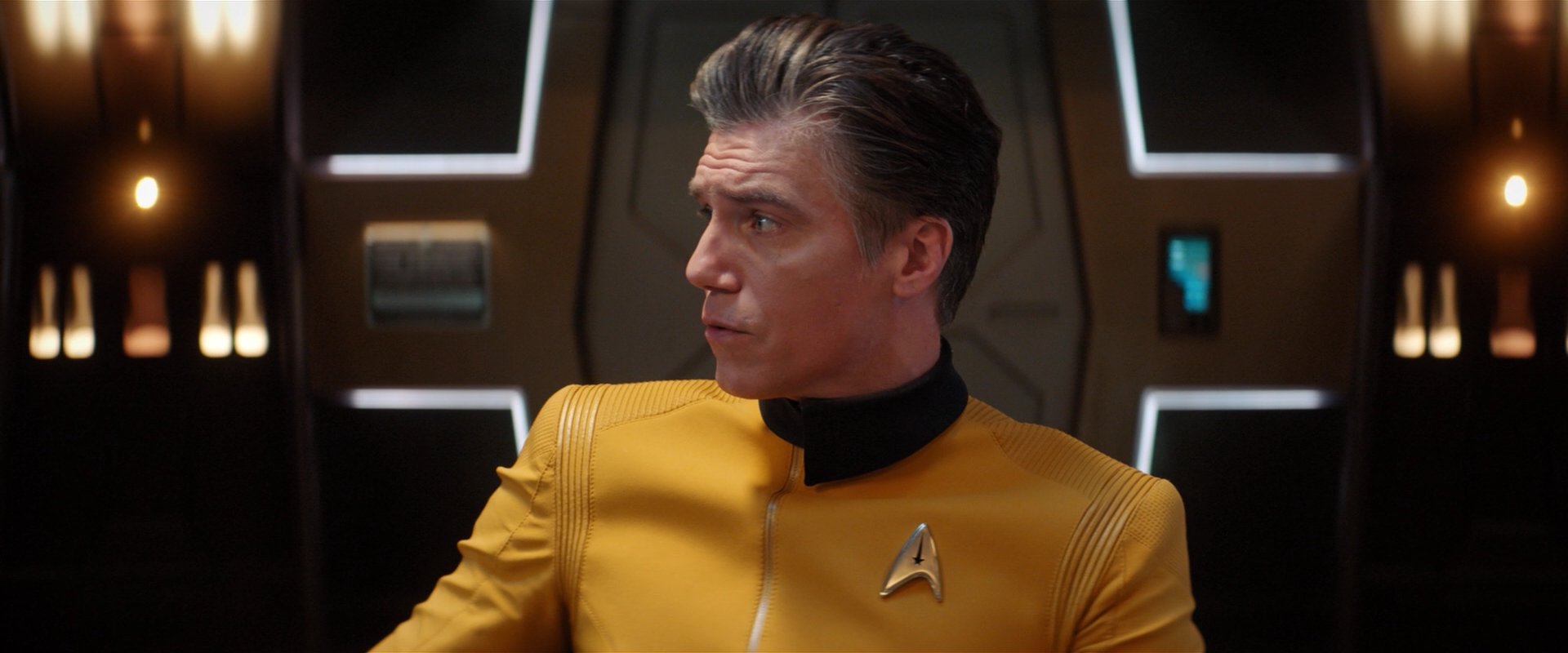 extant_StarTrekDiscovery_2x01-Brother_03152.jpg