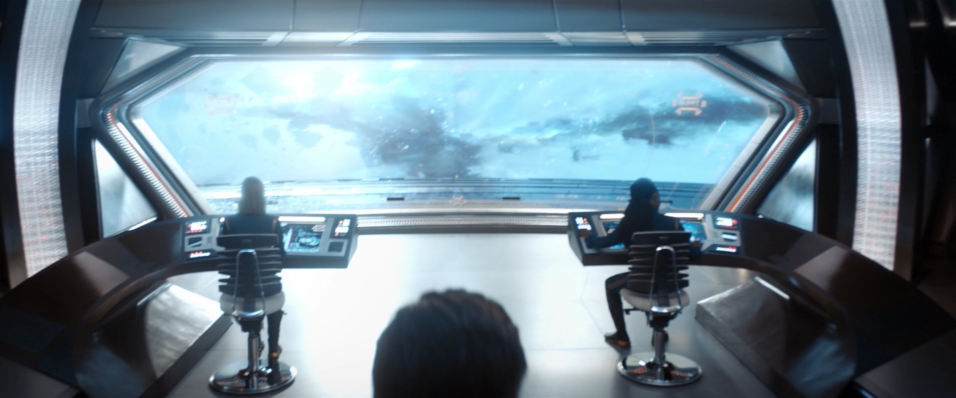 extant_StarTrekDiscovery_2x01-Brother_03176.jpg