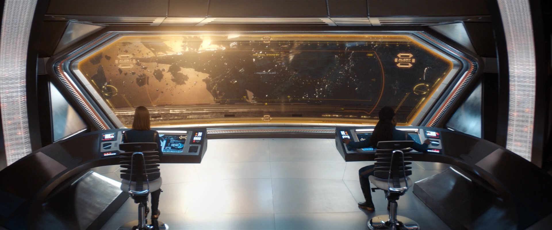 extant_StarTrekDiscovery_2x01-Brother_03177.jpg
