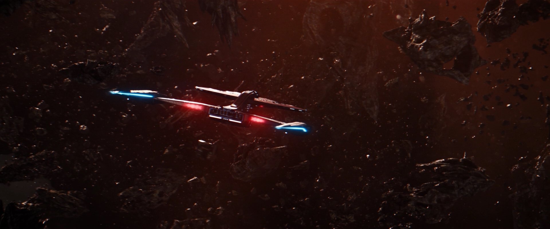 extant_StarTrekDiscovery_2x01-Brother_03214.jpg