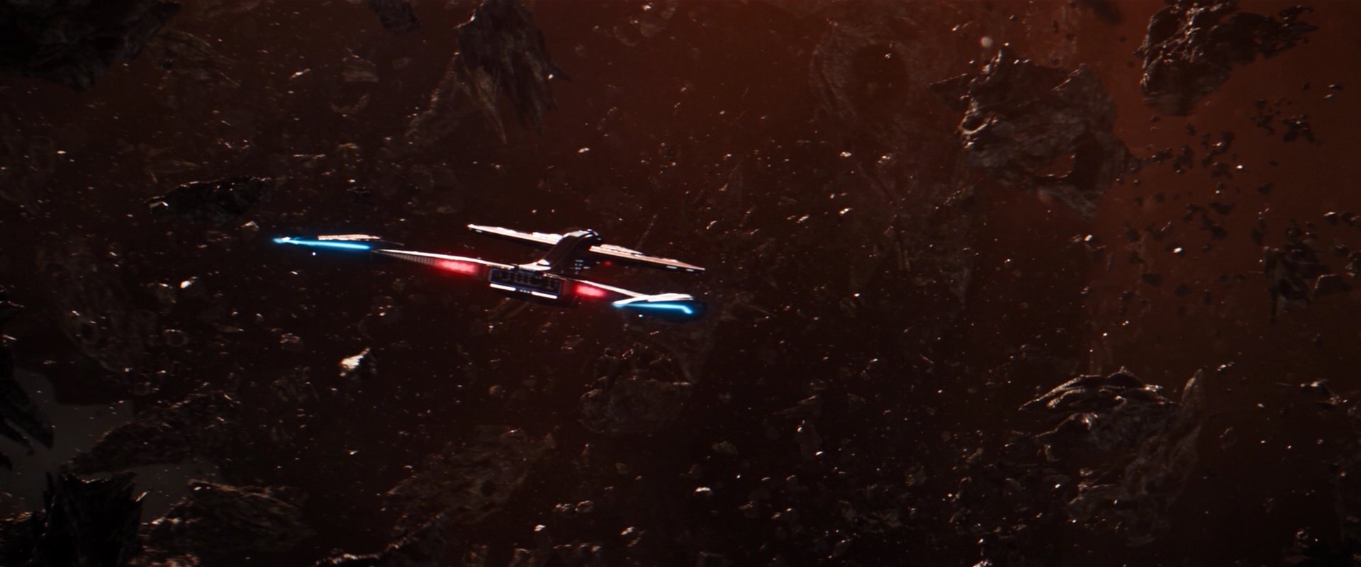 extant_StarTrekDiscovery_2x01-Brother_03215.jpg