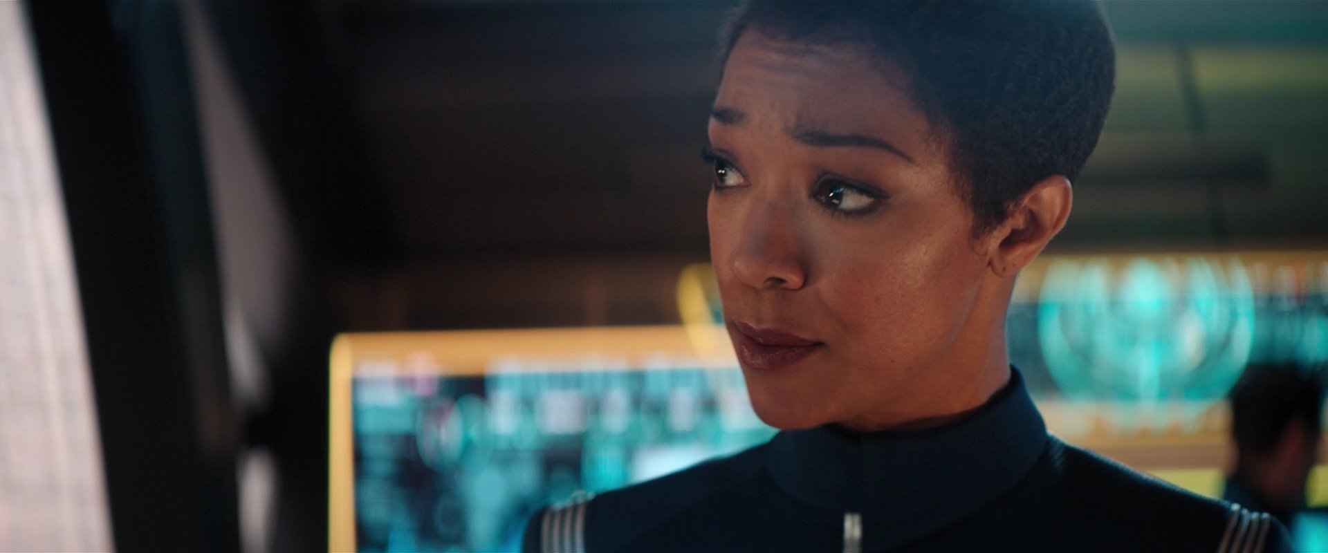 extant_StarTrekDiscovery_2x01-Brother_03234.jpg