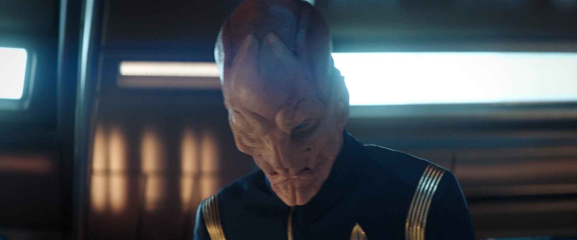extant_StarTrekDiscovery_2x01-Brother_03236.jpg
