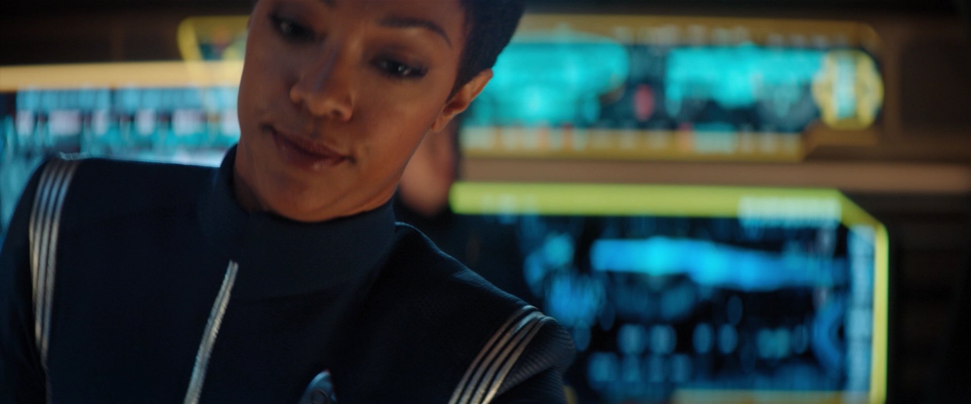 extant_StarTrekDiscovery_2x01-Brother_03285.jpg