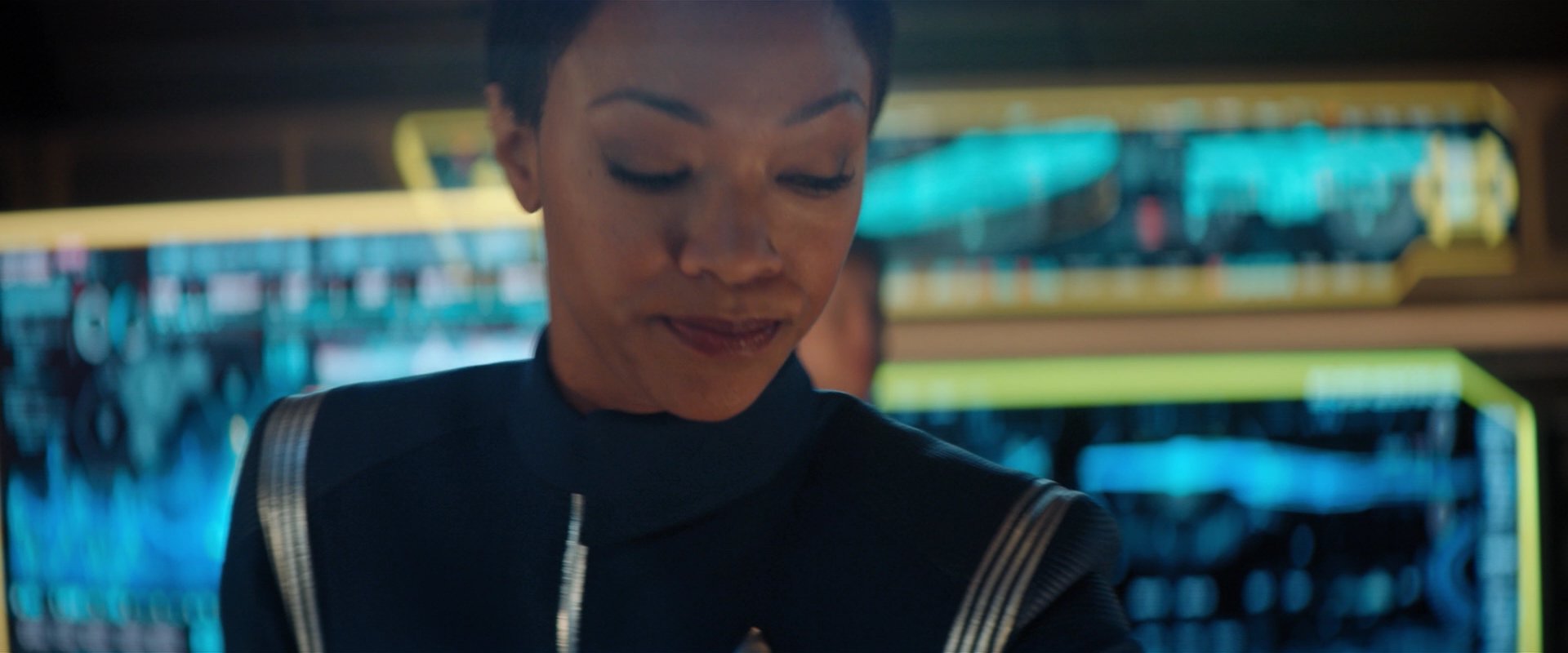 extant_StarTrekDiscovery_2x01-Brother_03286.jpg