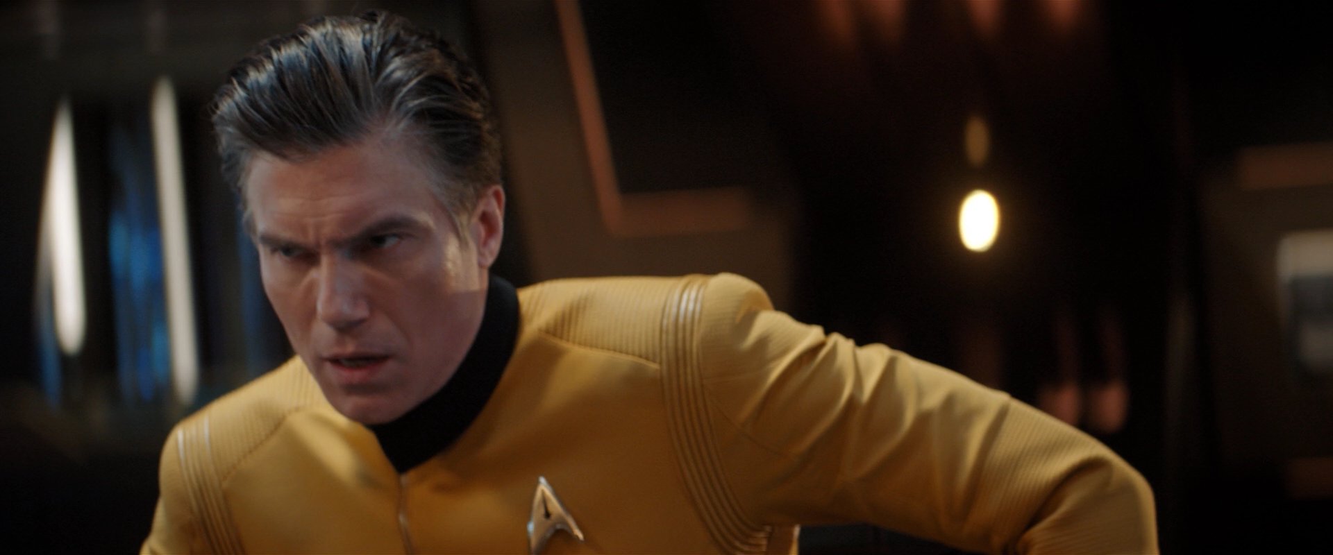 extant_StarTrekDiscovery_2x01-Brother_03309.jpg