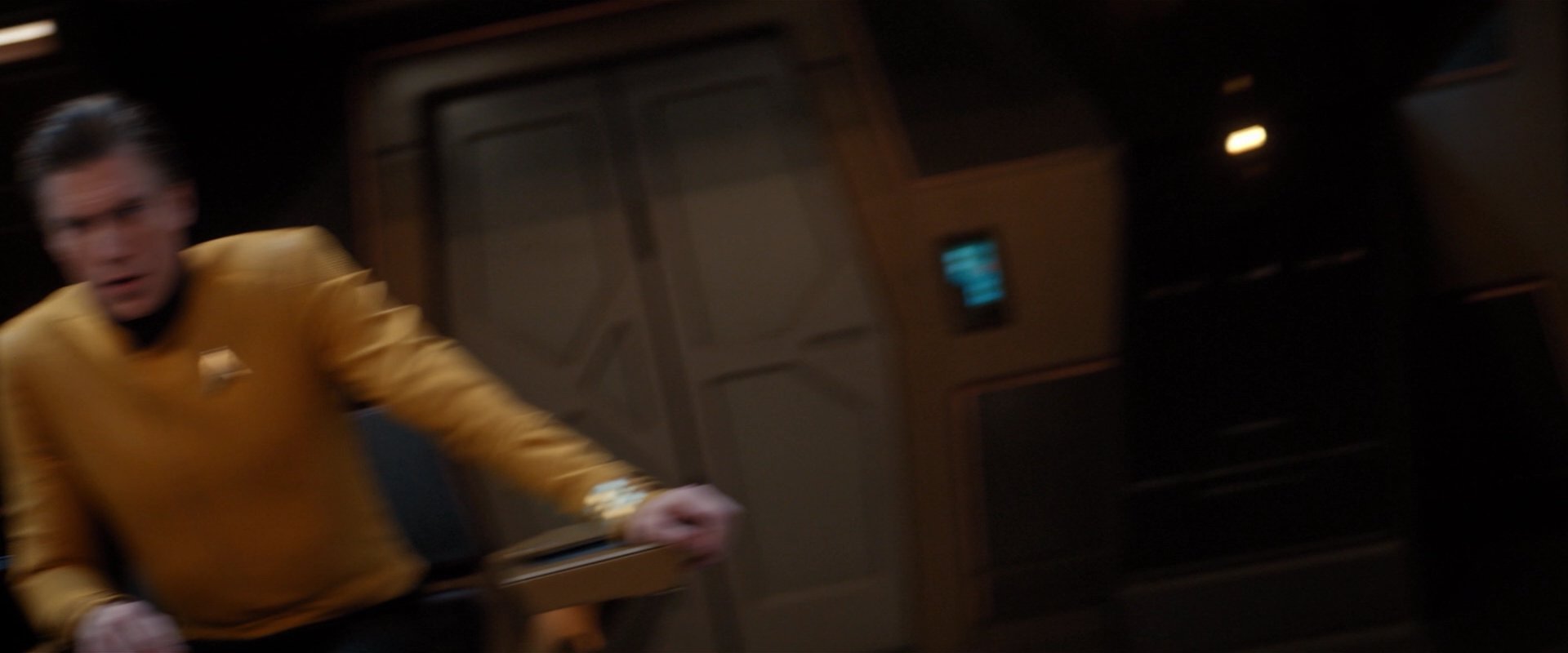 extant_StarTrekDiscovery_2x01-Brother_03328.jpg