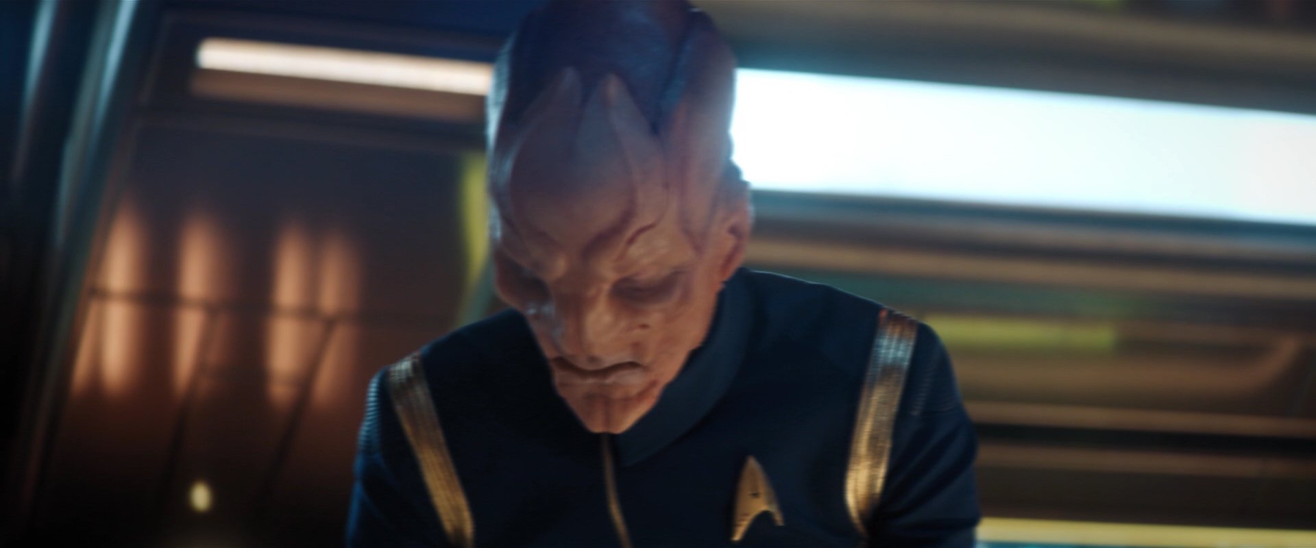 extant_StarTrekDiscovery_2x01-Brother_03359.jpg