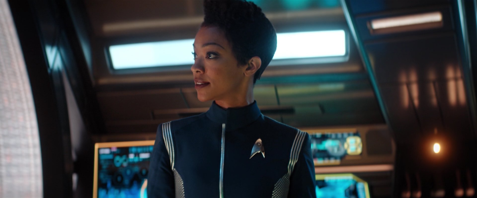 extant_StarTrekDiscovery_2x01-Brother_03375.jpg