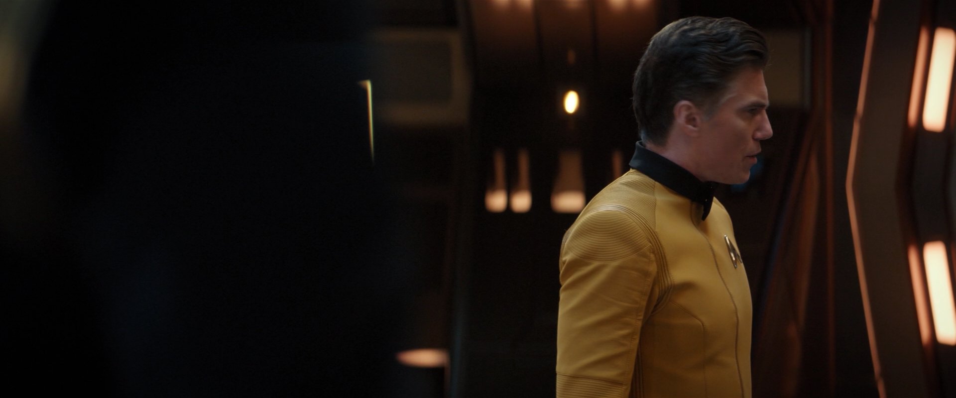 extant_StarTrekDiscovery_2x01-Brother_03403.jpg