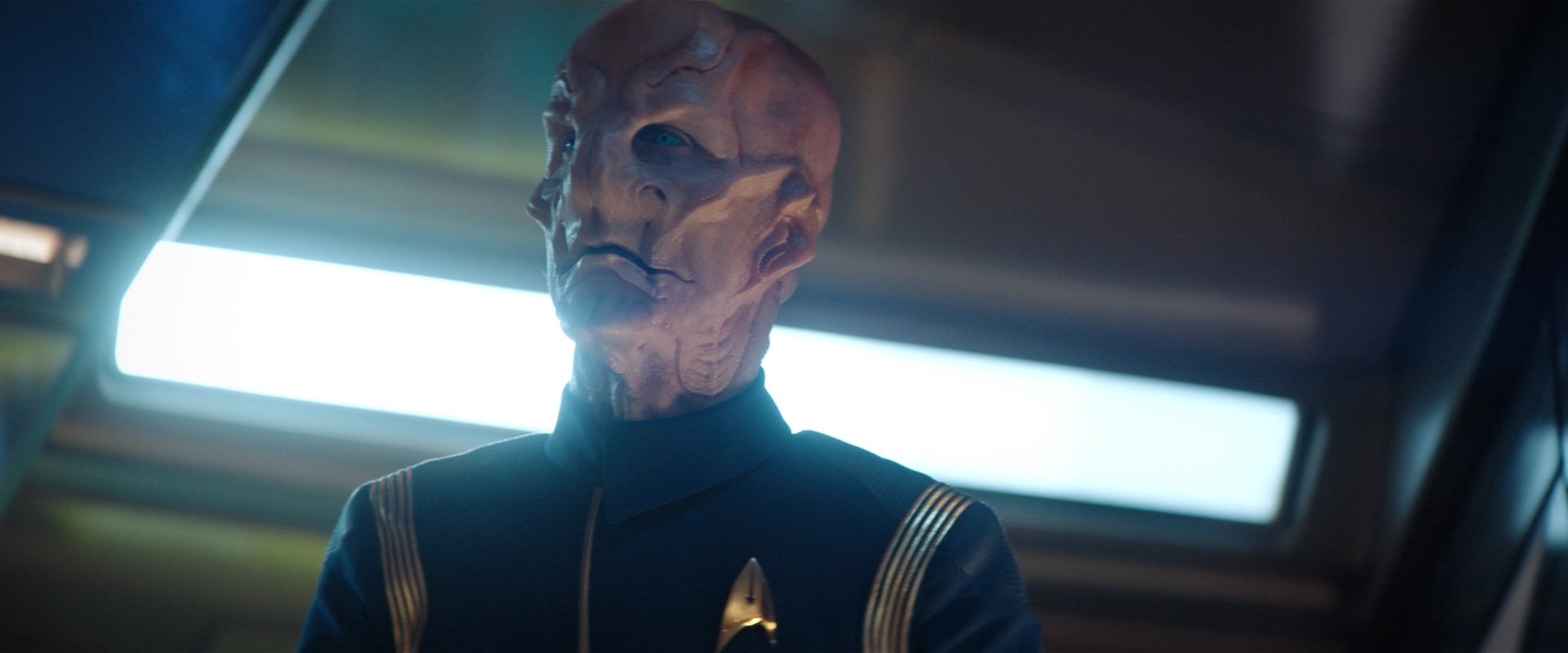 extant_StarTrekDiscovery_2x01-Brother_03426.jpg