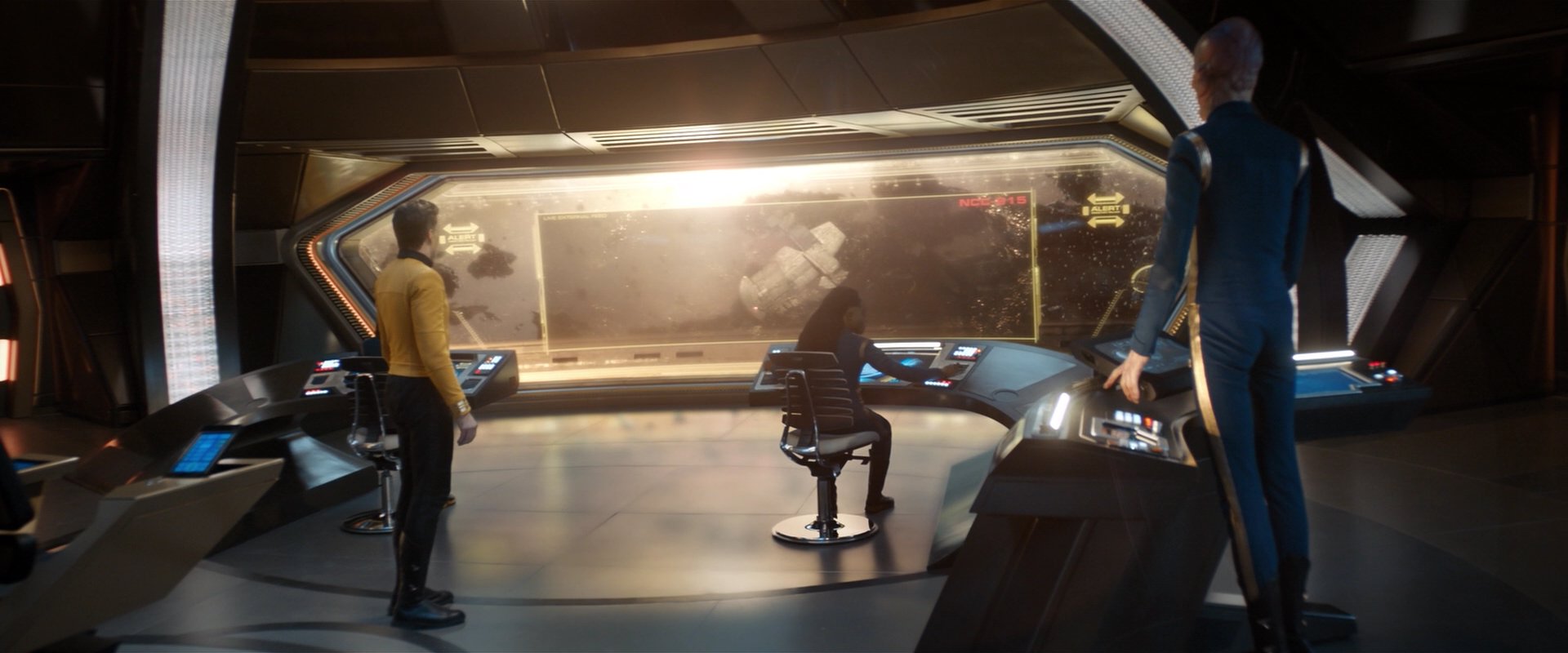extant_StarTrekDiscovery_2x01-Brother_03438.jpg