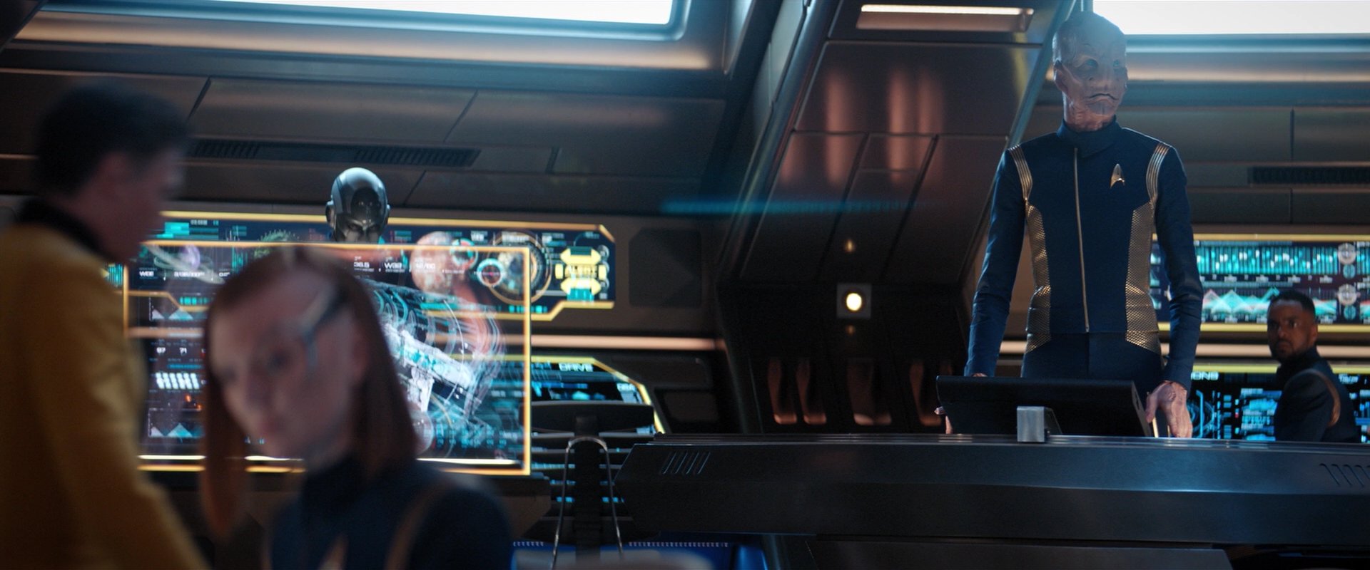 extant_StarTrekDiscovery_2x01-Brother_03500.jpg