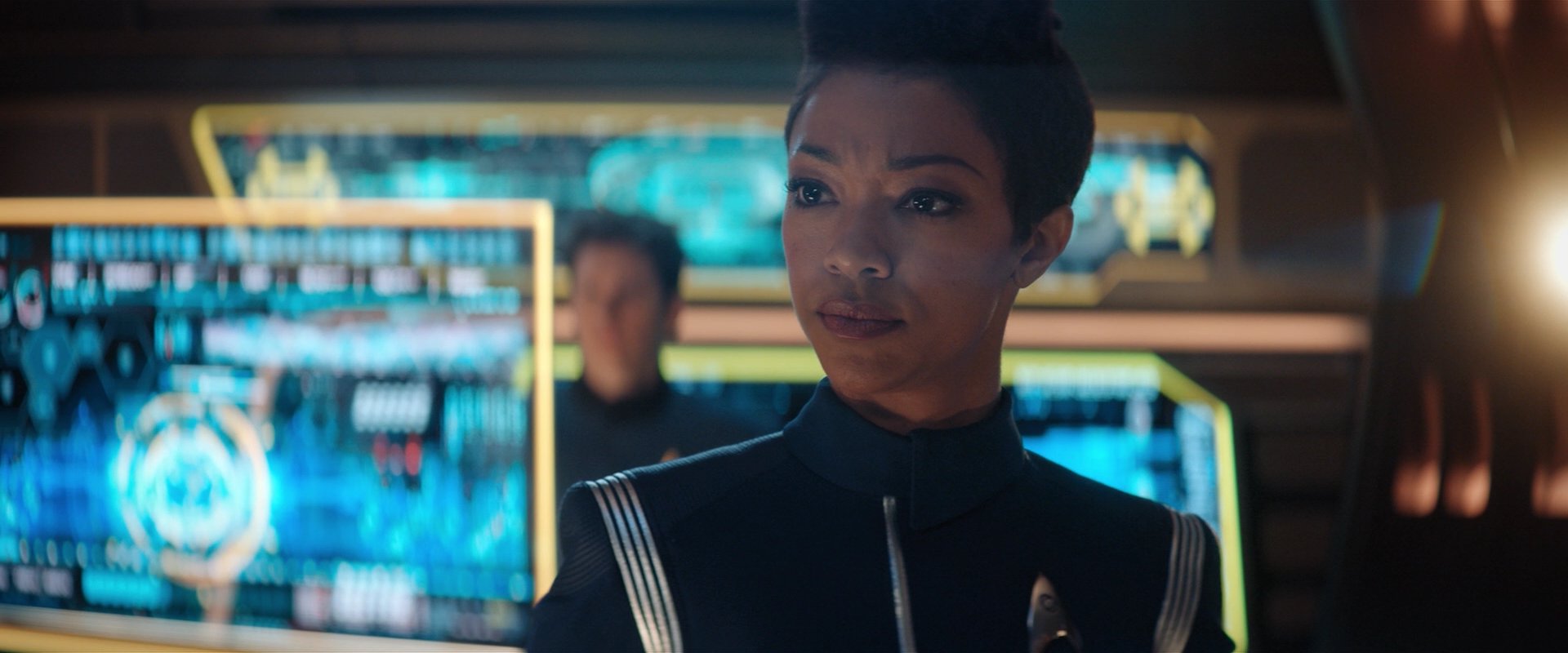 extant_StarTrekDiscovery_2x01-Brother_03557.jpg