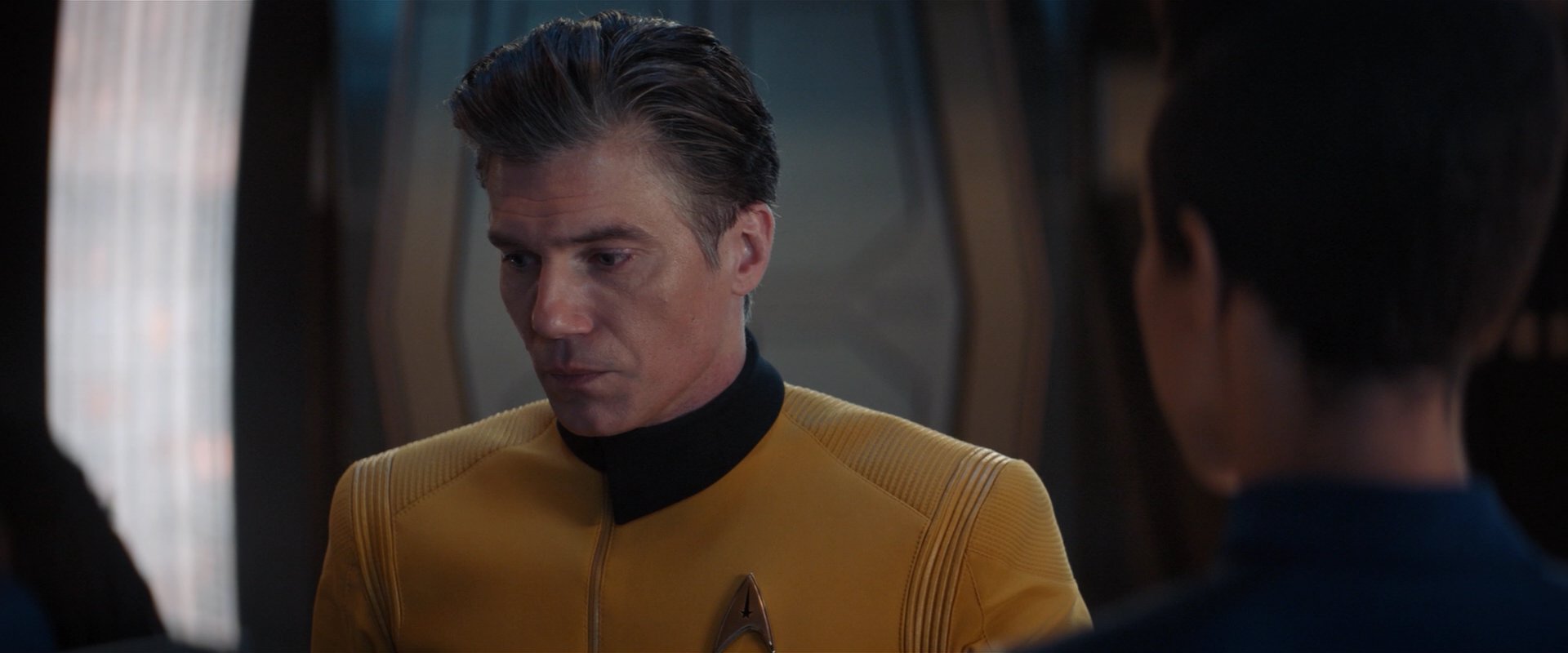 extant_StarTrekDiscovery_2x01-Brother_03615.jpg