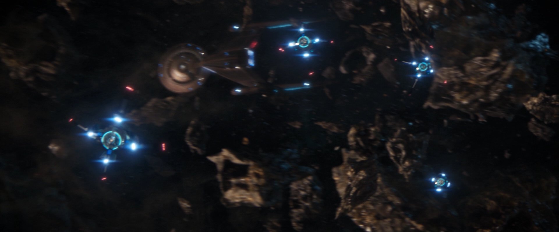 extant_StarTrekDiscovery_2x01-Brother_03969.jpg