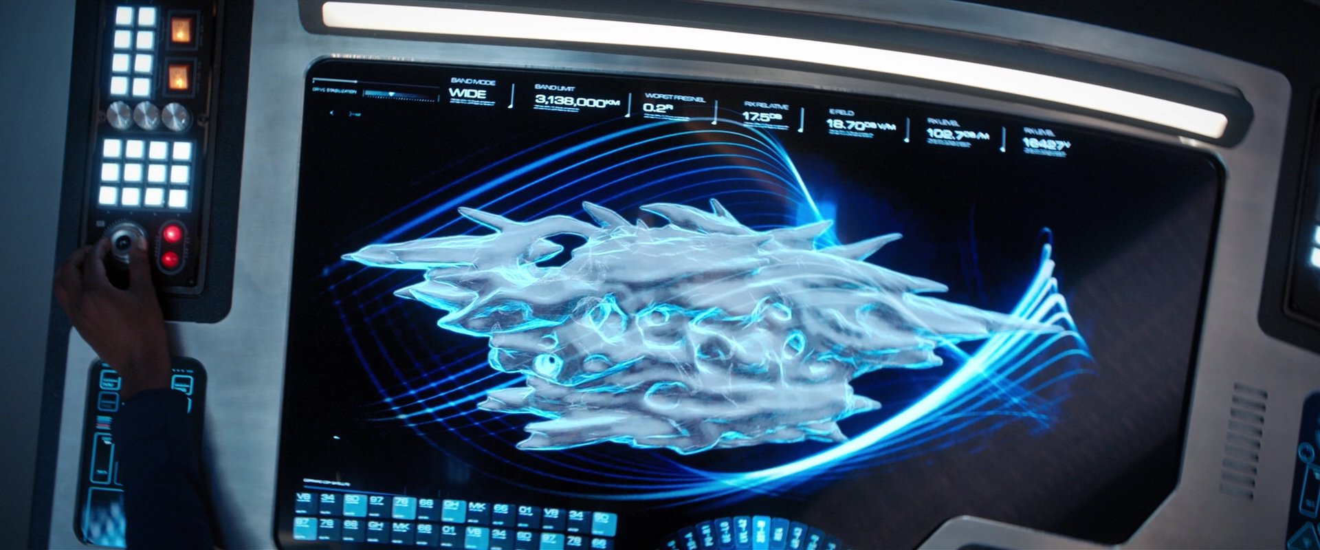 extant_StarTrekDiscovery_2x01-Brother_03977.jpg