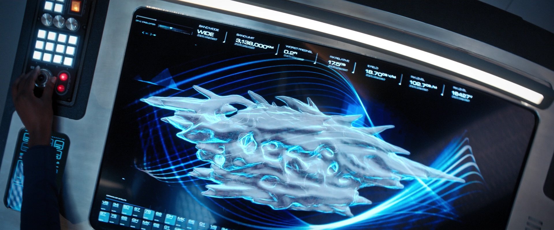 extant_StarTrekDiscovery_2x01-Brother_03978.jpg