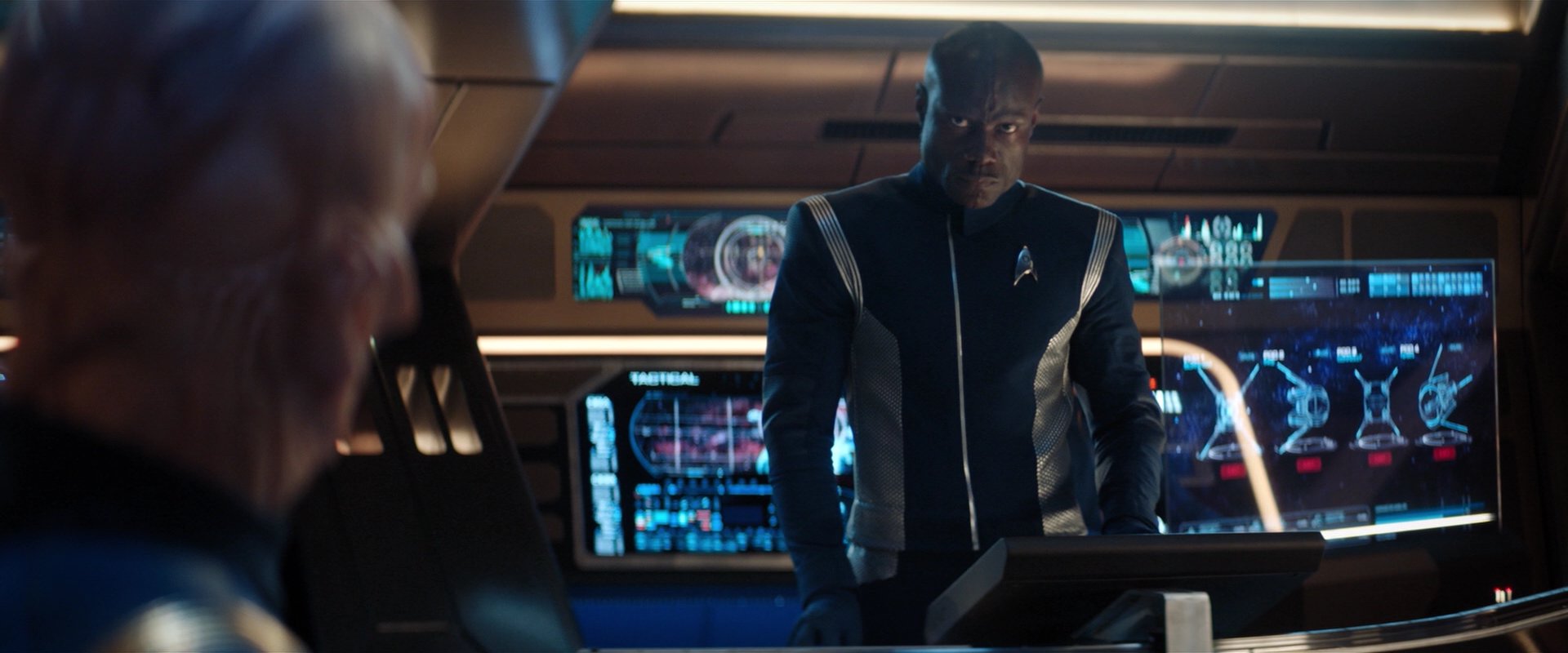 extant_StarTrekDiscovery_2x01-Brother_03999.jpg
