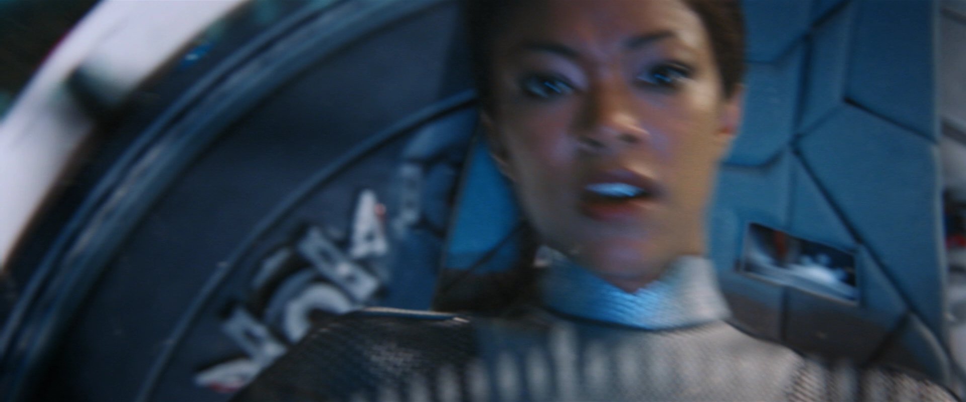 extant_StarTrekDiscovery_2x01-Brother_04050.jpg