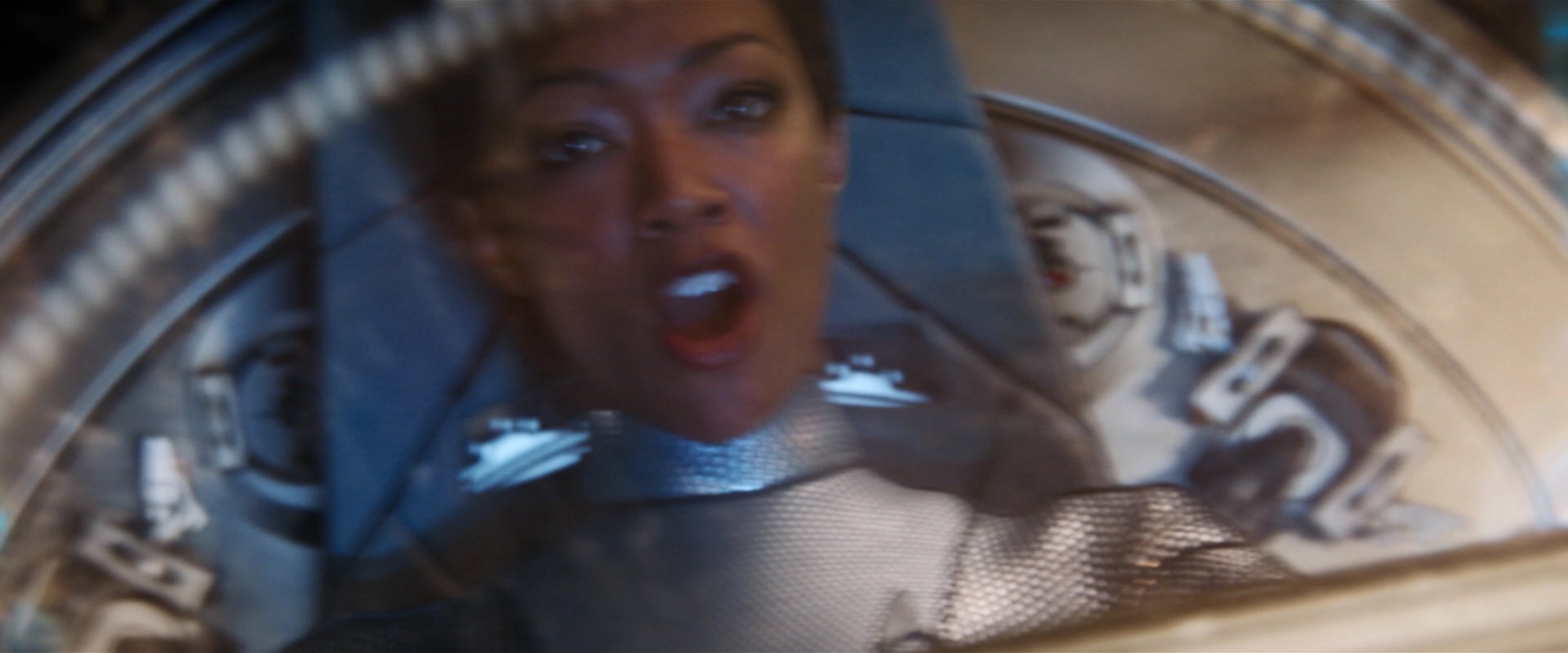 extant_StarTrekDiscovery_2x01-Brother_04105.jpg