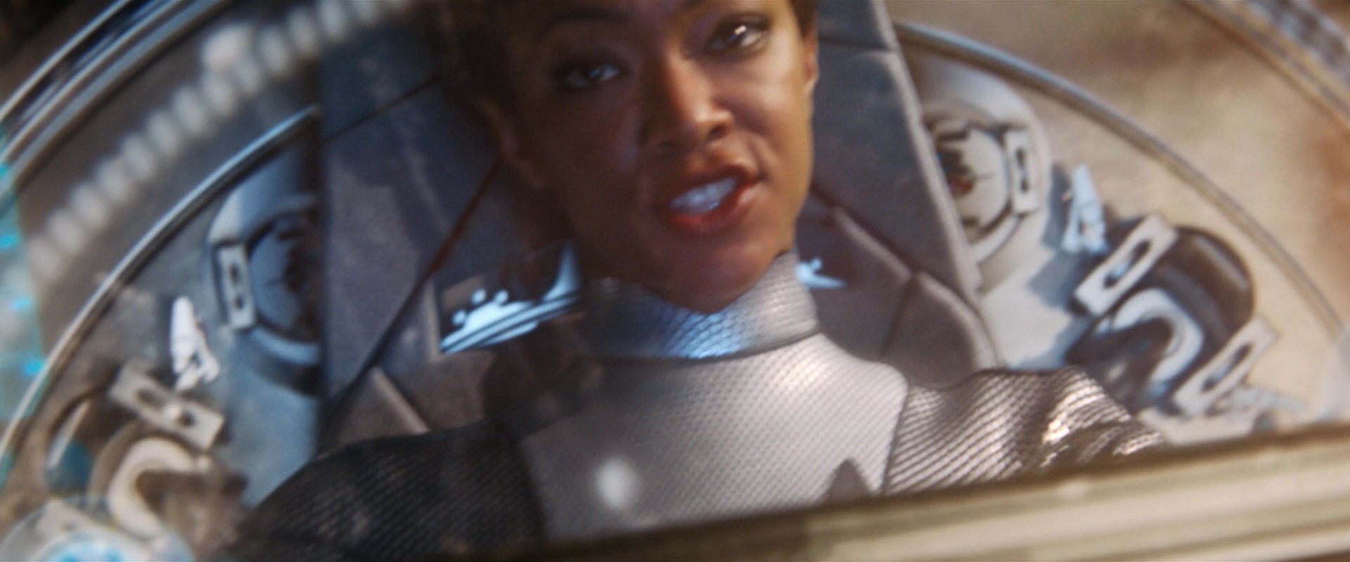 extant_StarTrekDiscovery_2x01-Brother_04106.jpg