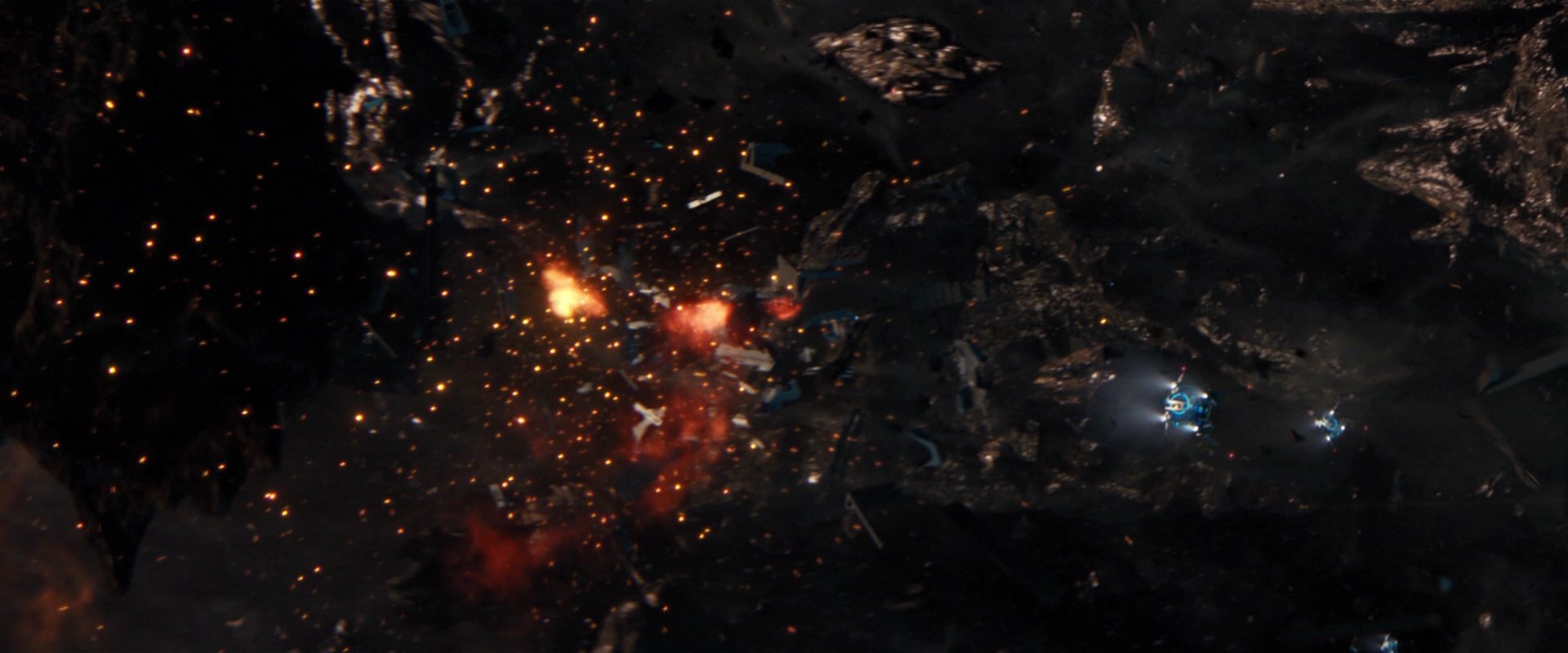 extant_StarTrekDiscovery_2x01-Brother_04127.jpg