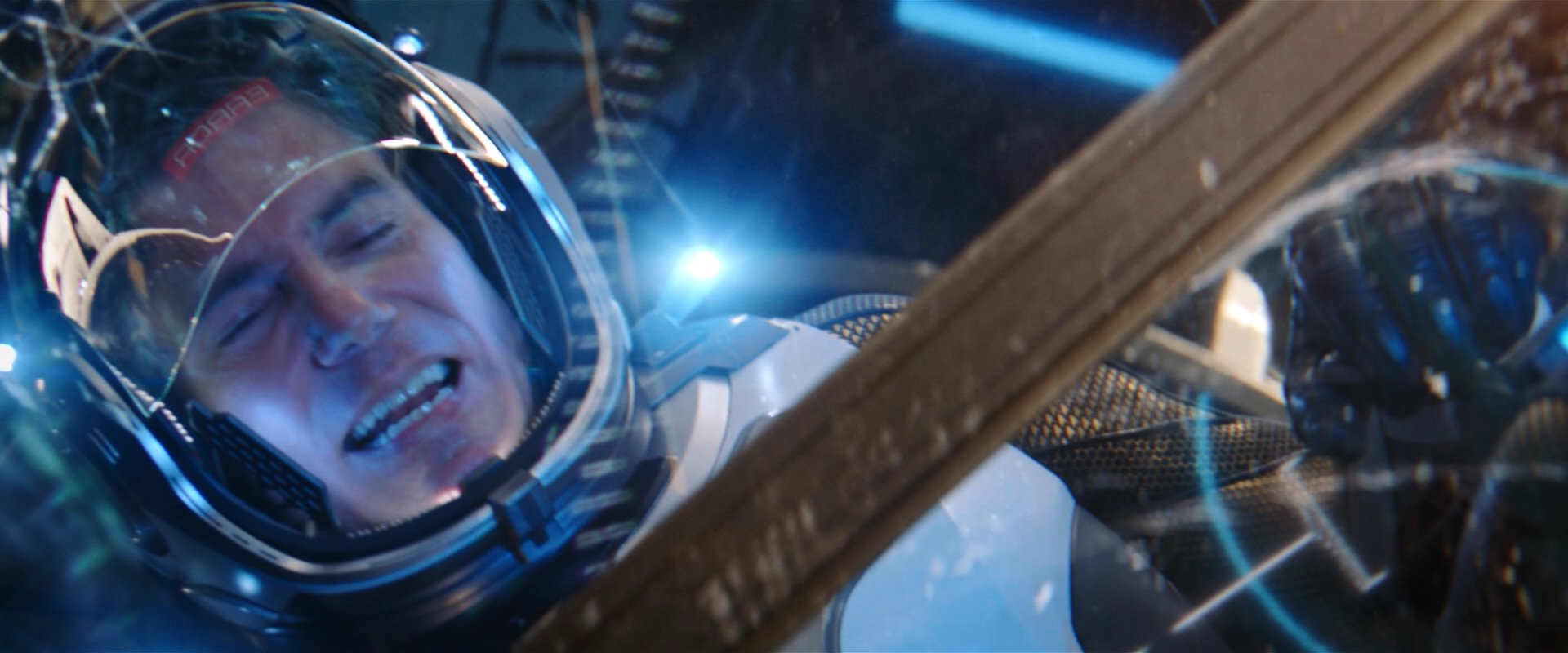 extant_StarTrekDiscovery_2x01-Brother_04209.jpg