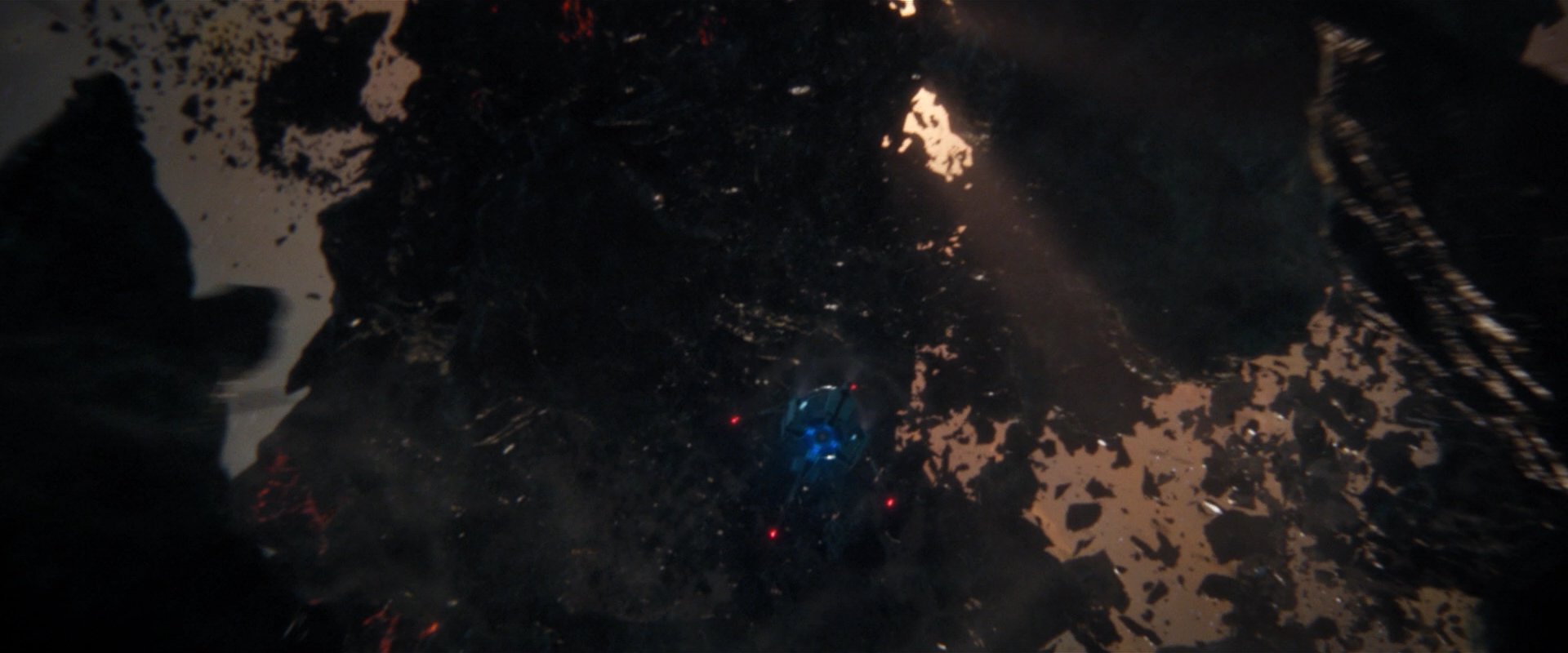 extant_StarTrekDiscovery_2x01-Brother_04223.jpg