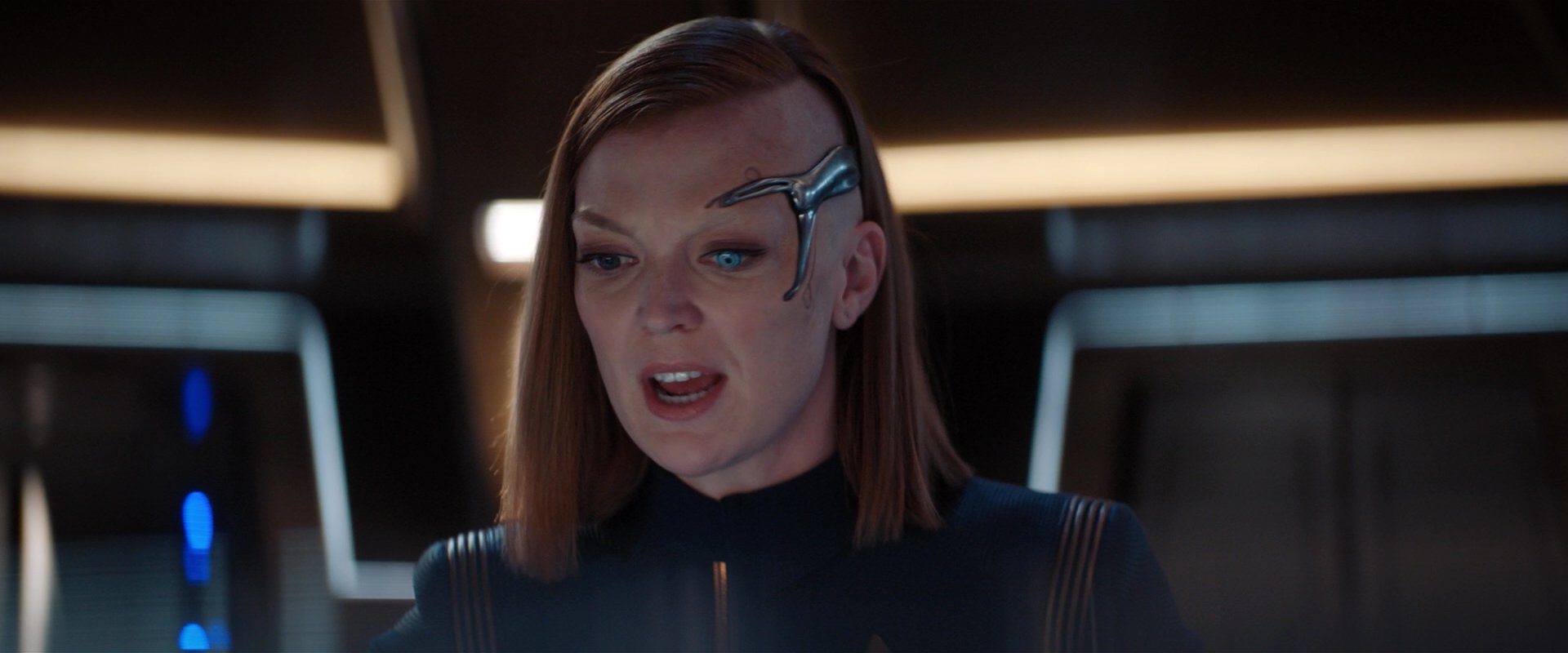 extant_StarTrekDiscovery_2x01-Brother_04240.jpg