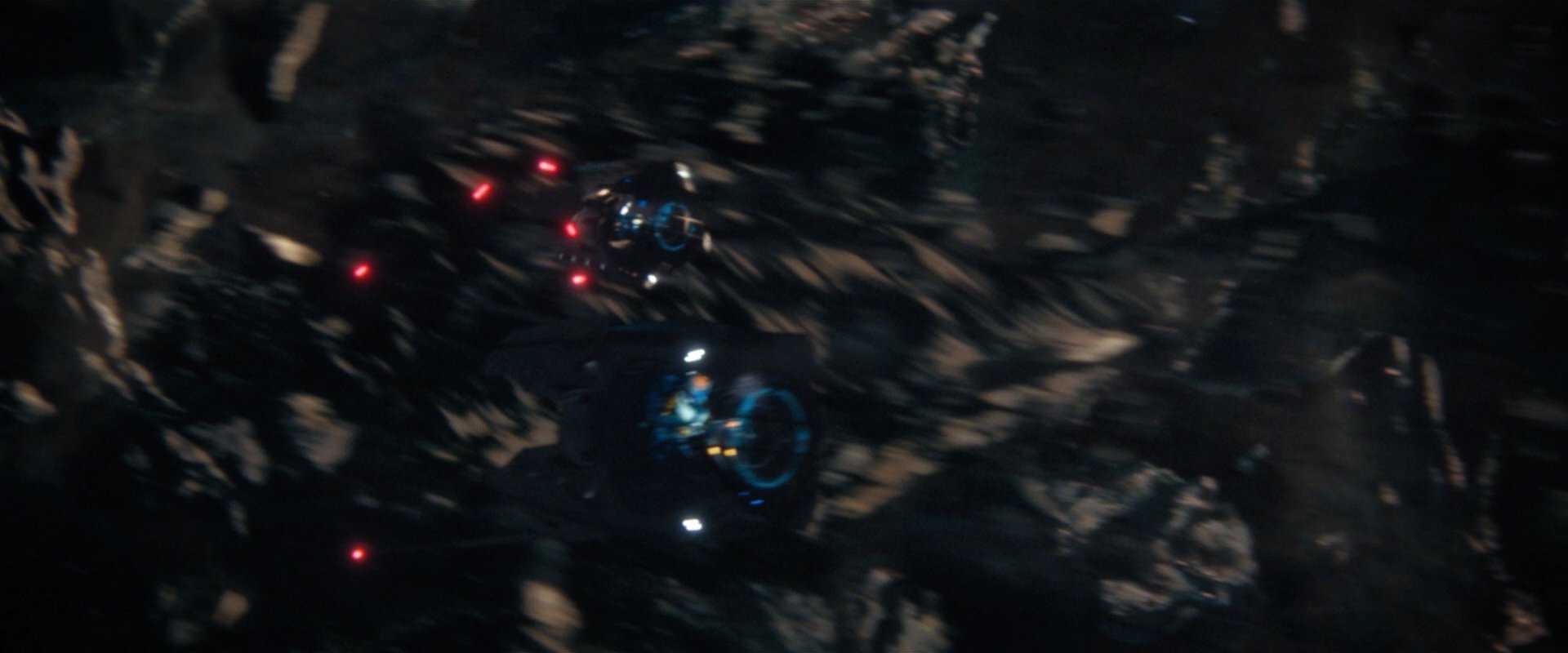 extant_StarTrekDiscovery_2x01-Brother_04271.jpg