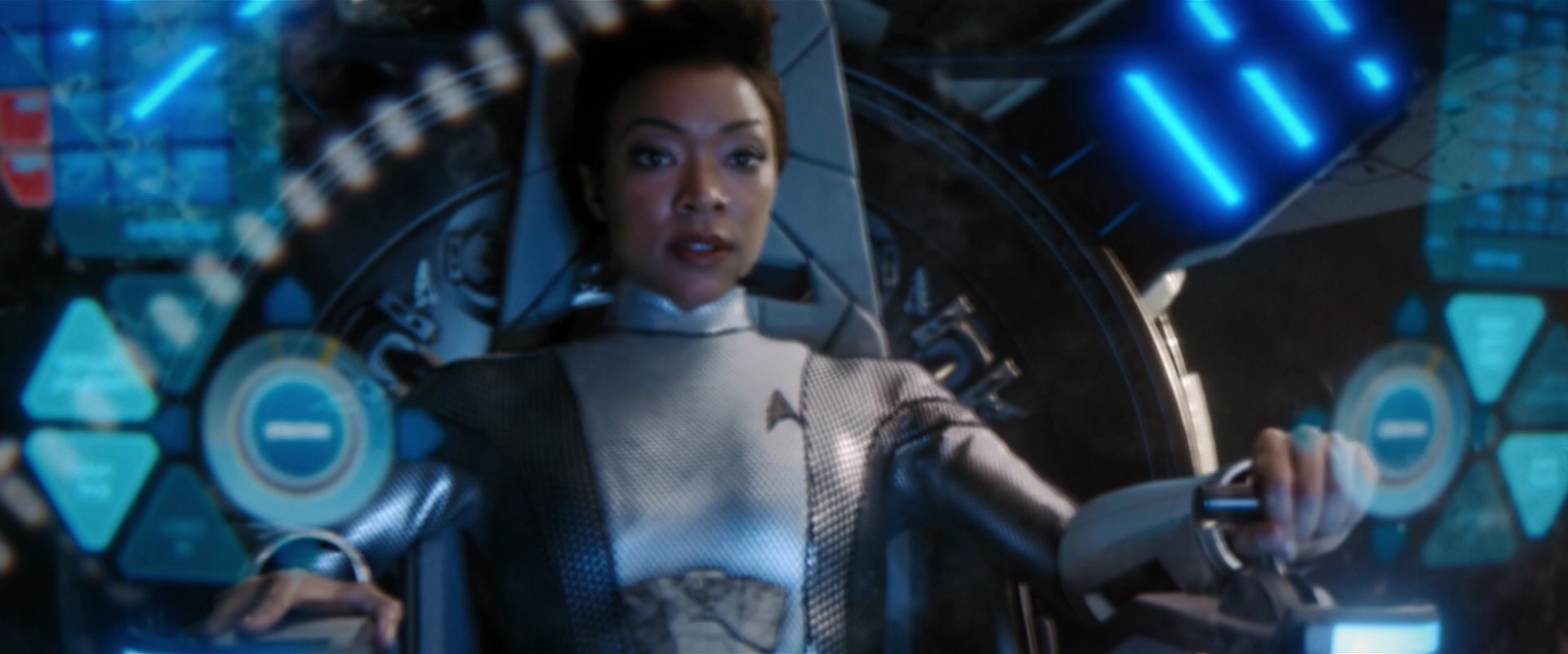extant_StarTrekDiscovery_2x01-Brother_04372.jpg