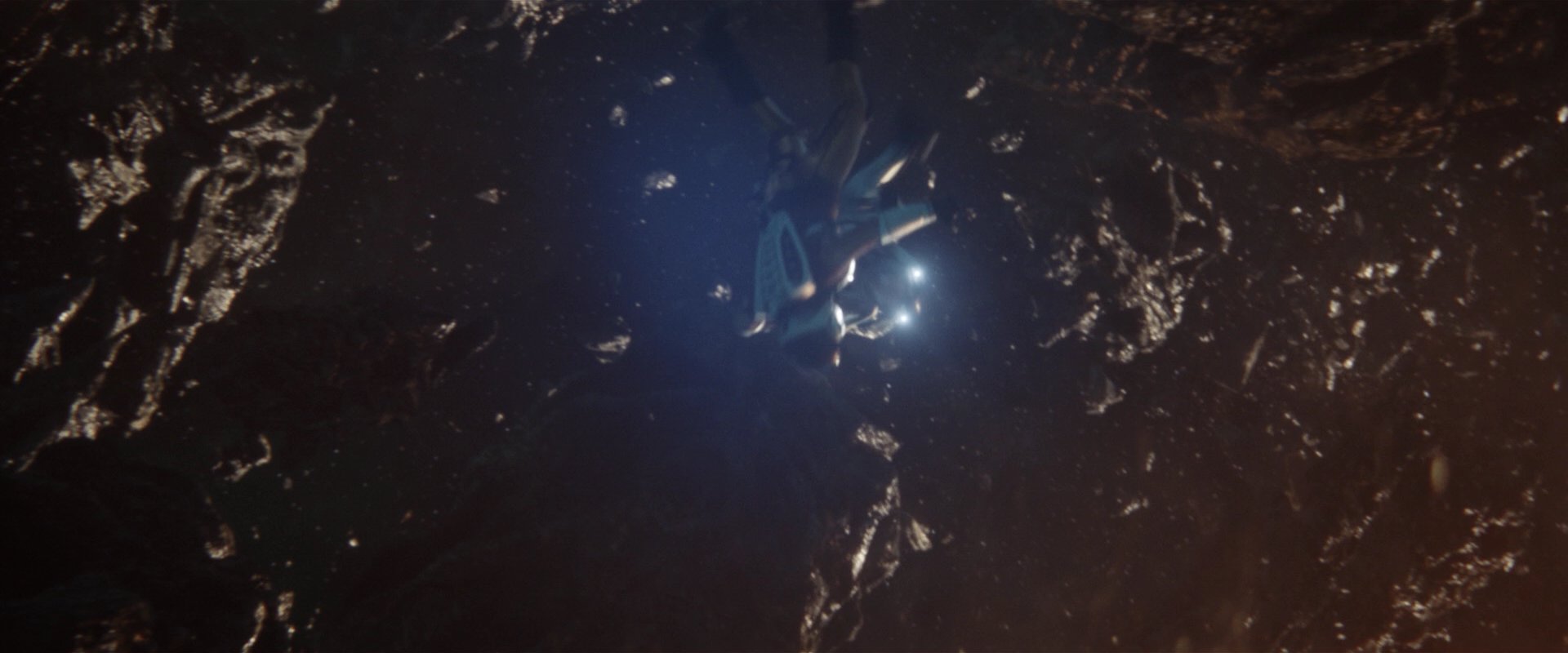 extant_StarTrekDiscovery_2x01-Brother_04403.jpg