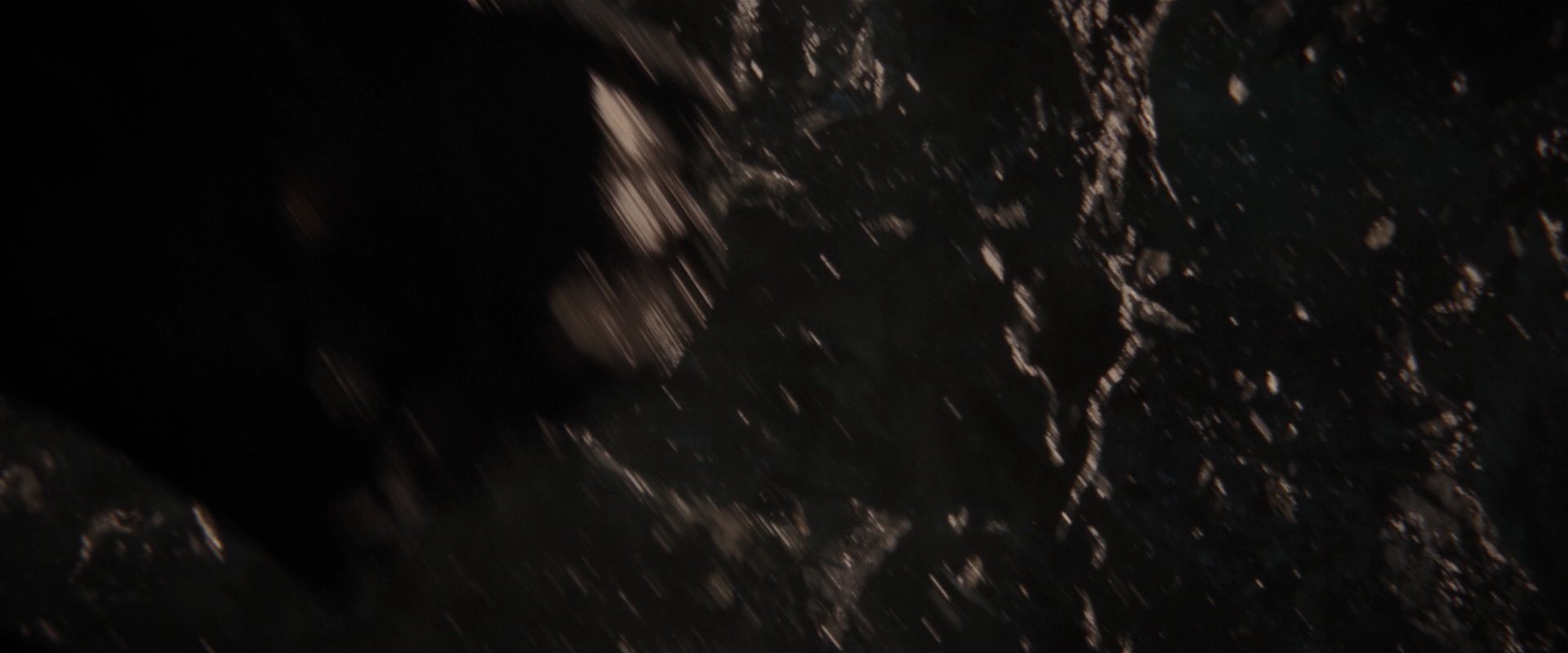 extant_StarTrekDiscovery_2x01-Brother_04427.jpg