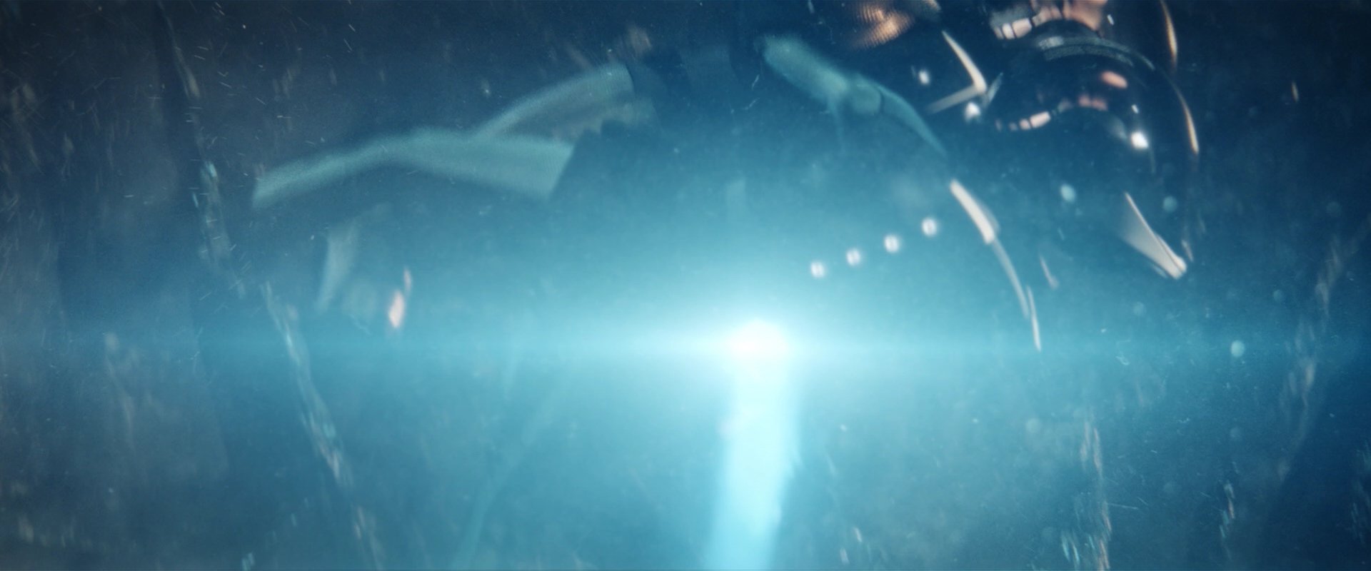 extant_StarTrekDiscovery_2x01-Brother_04450.jpg