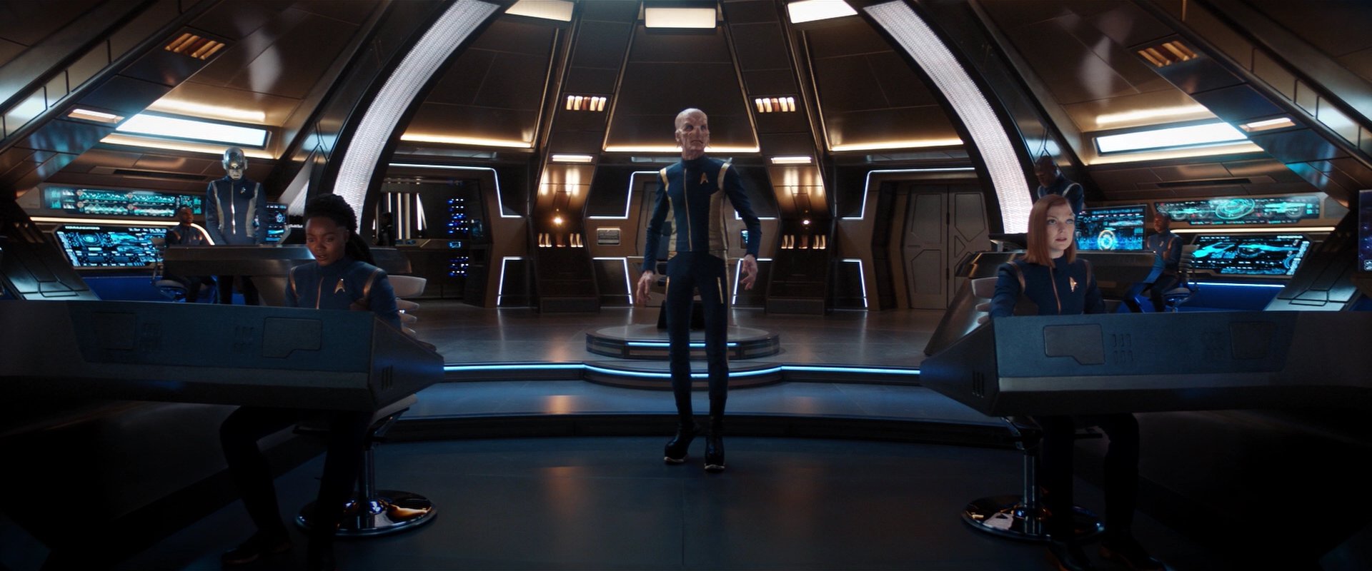 extant_StarTrekDiscovery_2x01-Brother_04464.jpg