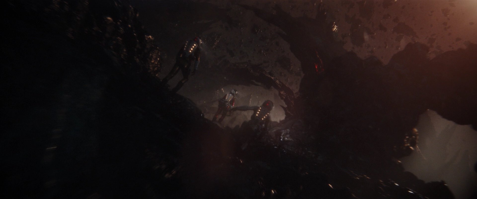 extant_StarTrekDiscovery_2x01-Brother_04539.jpg