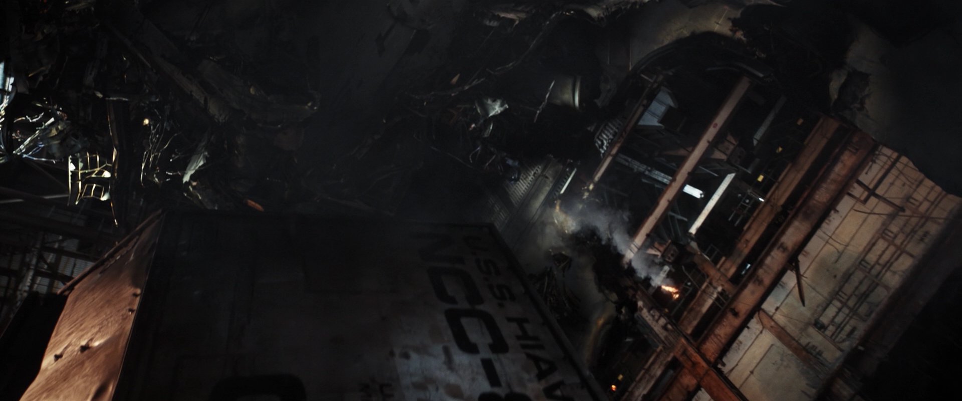 extant_StarTrekDiscovery_2x01-Brother_04566.jpg