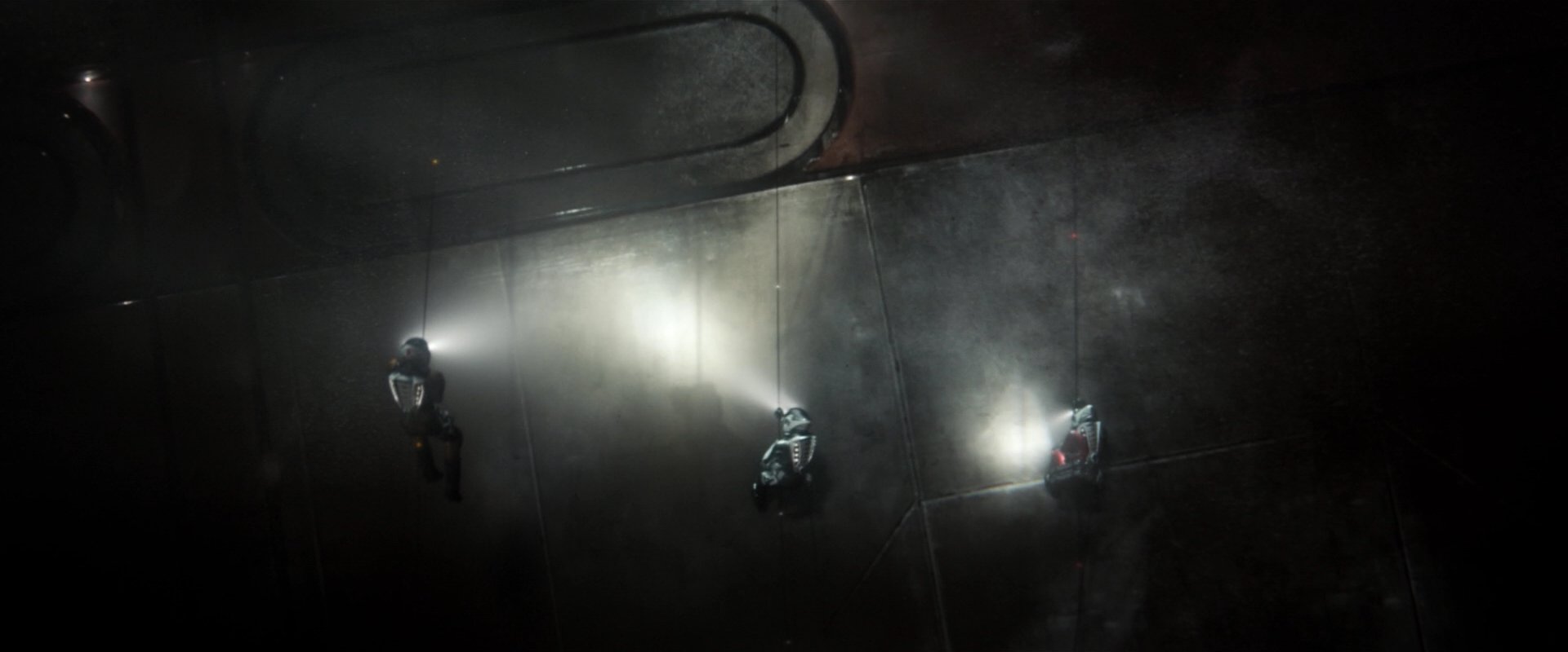extant_StarTrekDiscovery_2x01-Brother_04589.jpg
