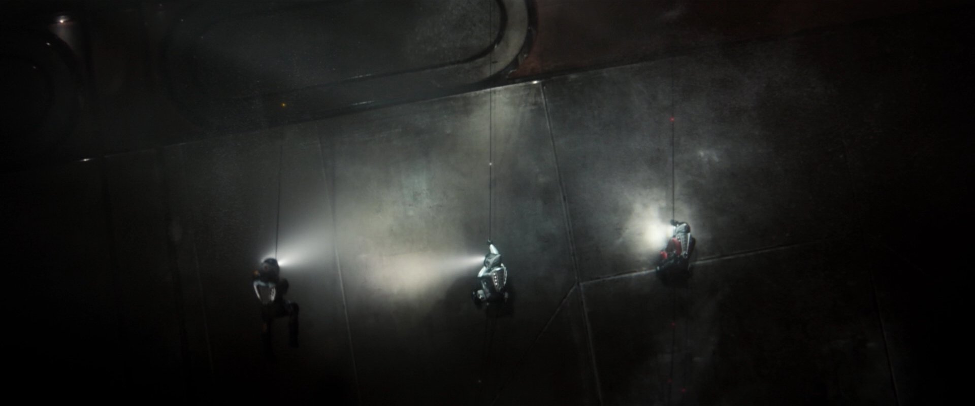 extant_StarTrekDiscovery_2x01-Brother_04590.jpg