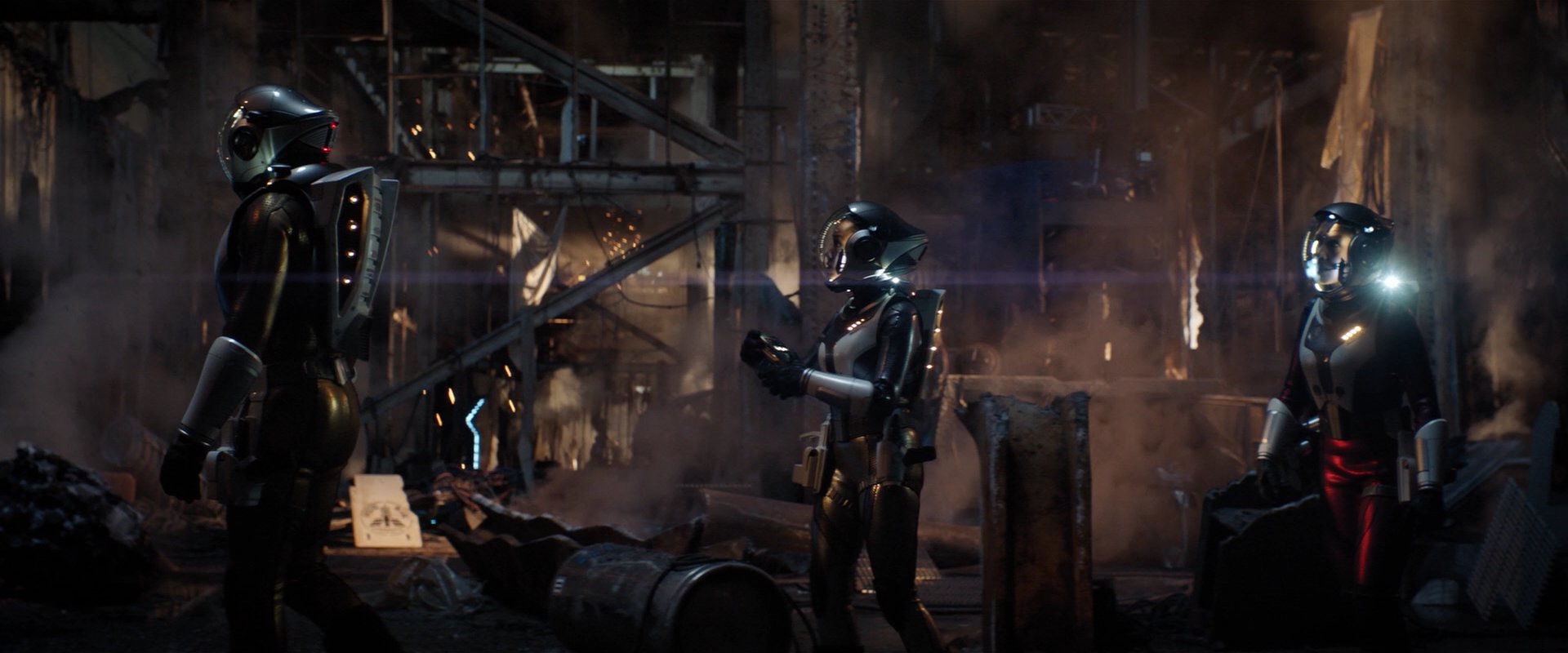 extant_StarTrekDiscovery_2x01-Brother_04609.jpg