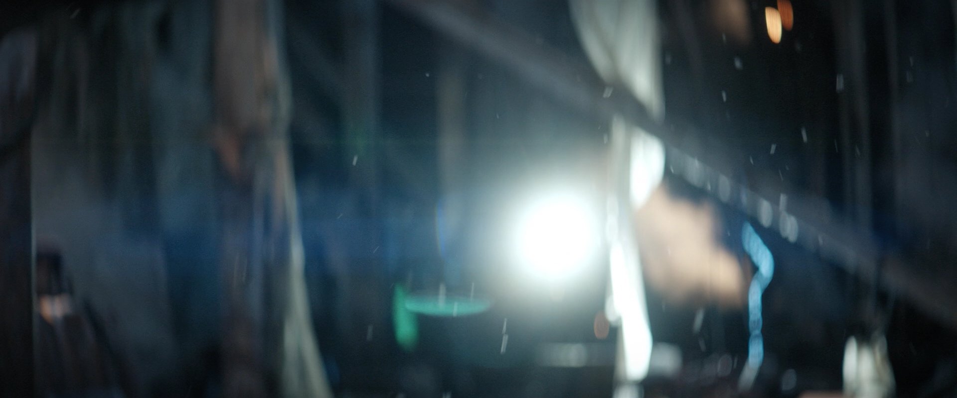 extant_StarTrekDiscovery_2x01-Brother_04655.jpg