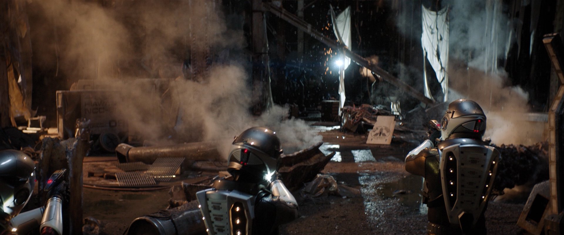 extant_StarTrekDiscovery_2x01-Brother_04665.jpg