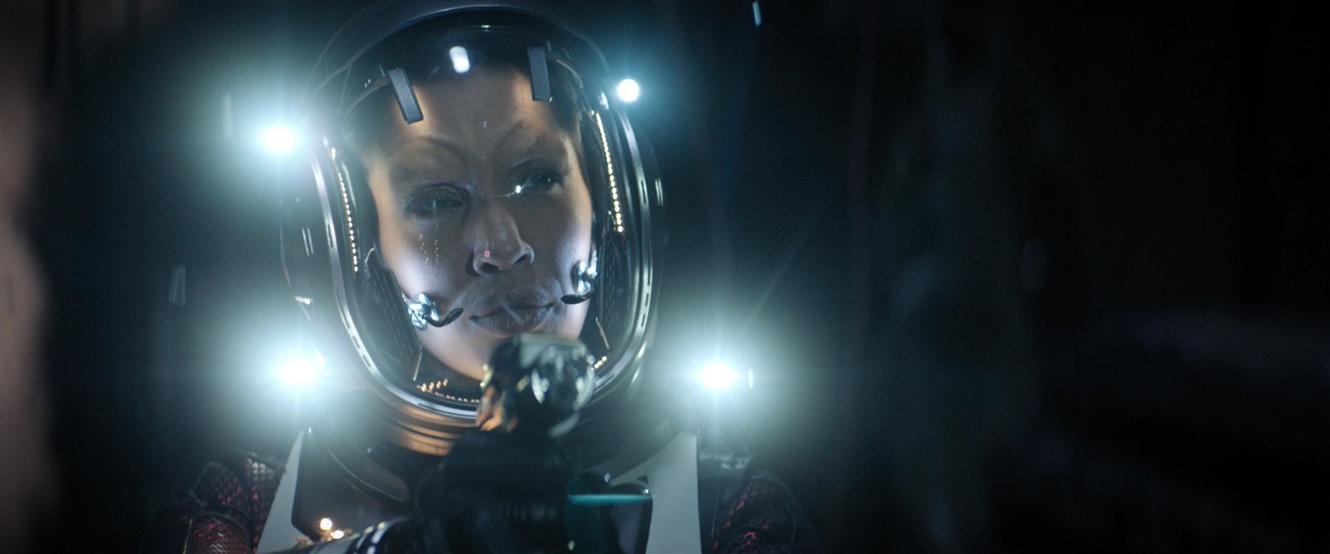 extant_StarTrekDiscovery_2x01-Brother_04691.jpg